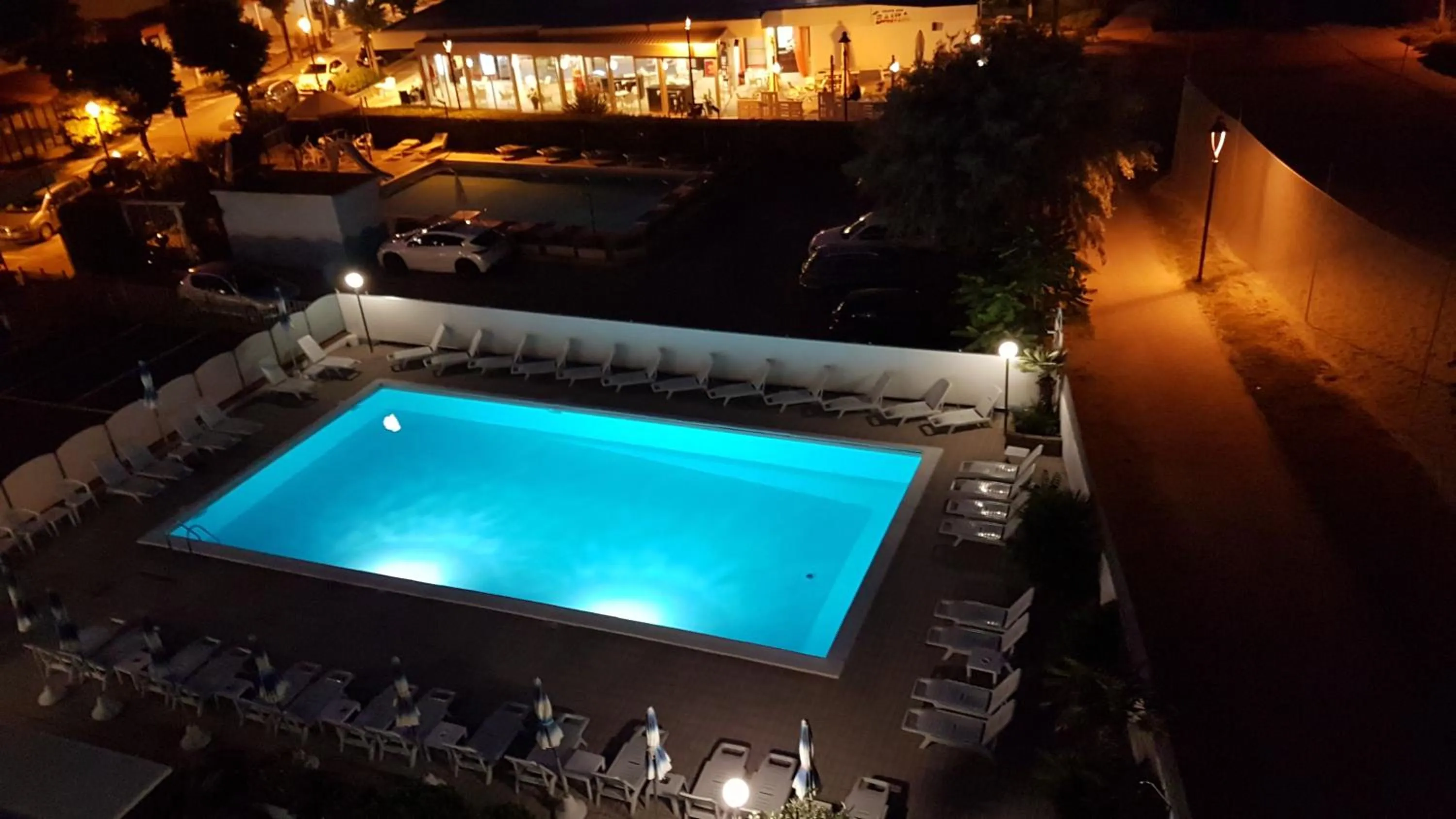 Night in Hotel Corinna