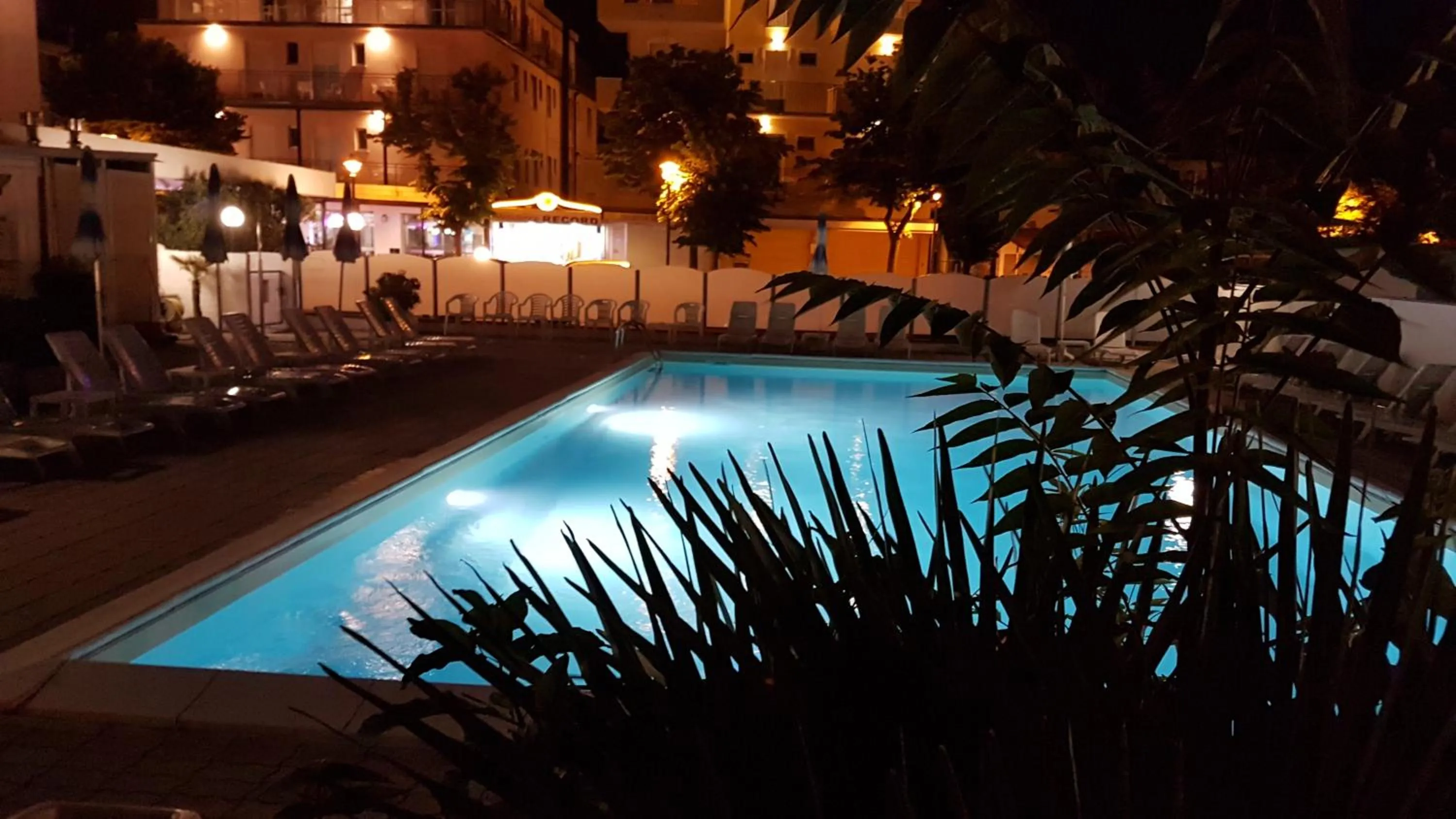 Night in Hotel Corinna