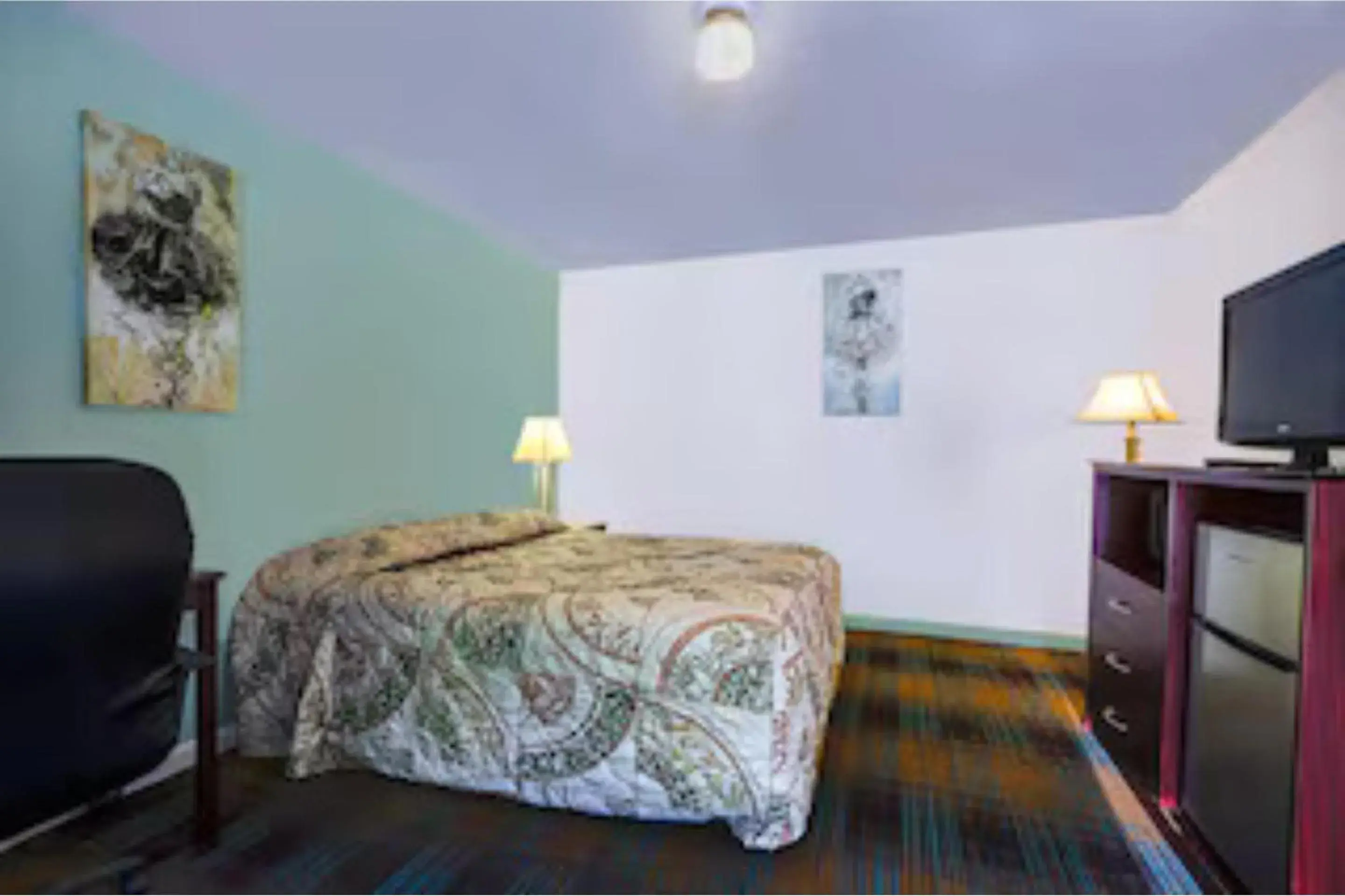 1 Bedroom Apartment in Travelers Inn by OYO Beaver, Hwy 19 1 Bedroom Apartment in Travelers Inn by OYO Beaver, Hwy 19