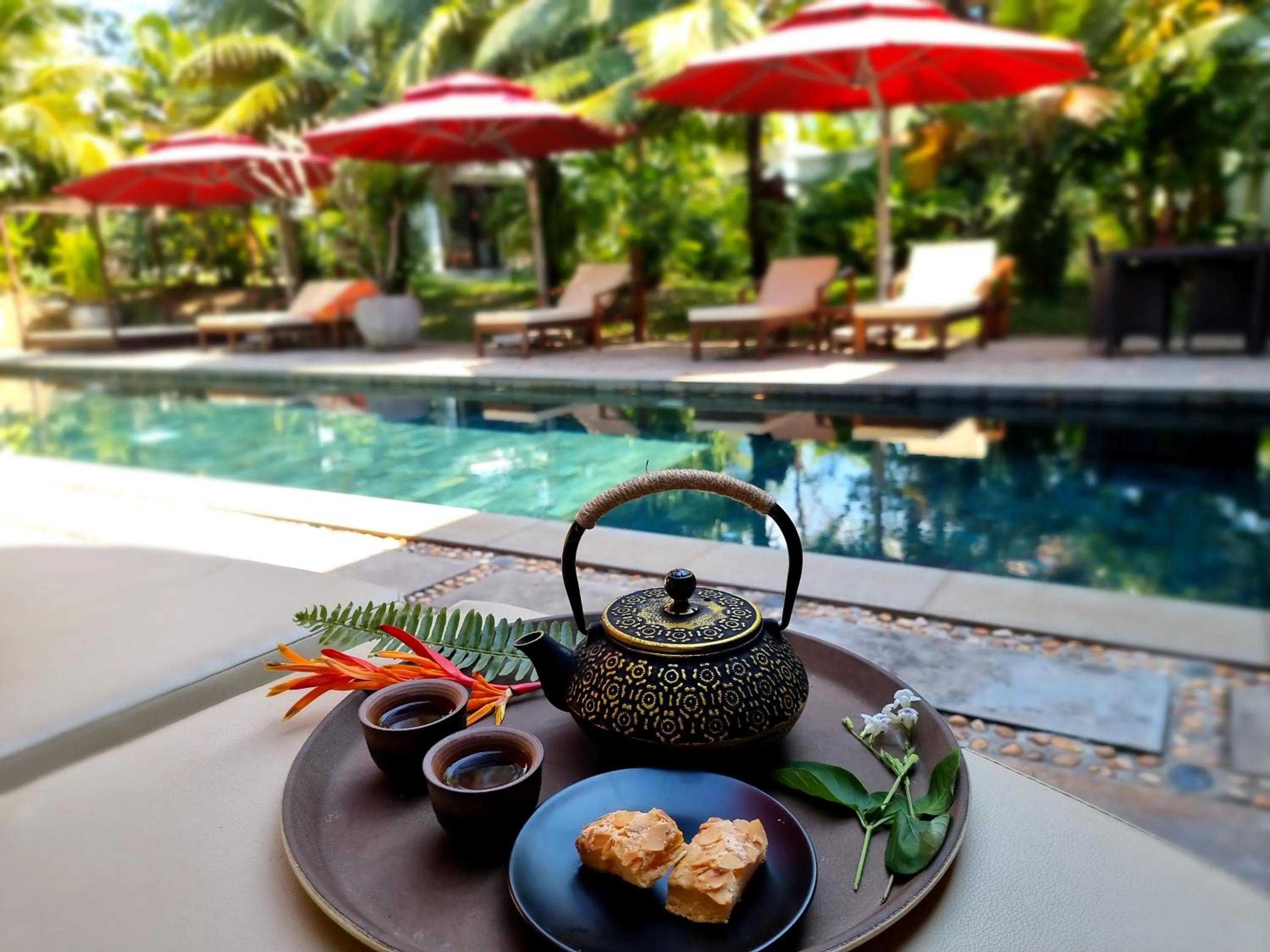 Swimming pool in Sahaa Beach Resort