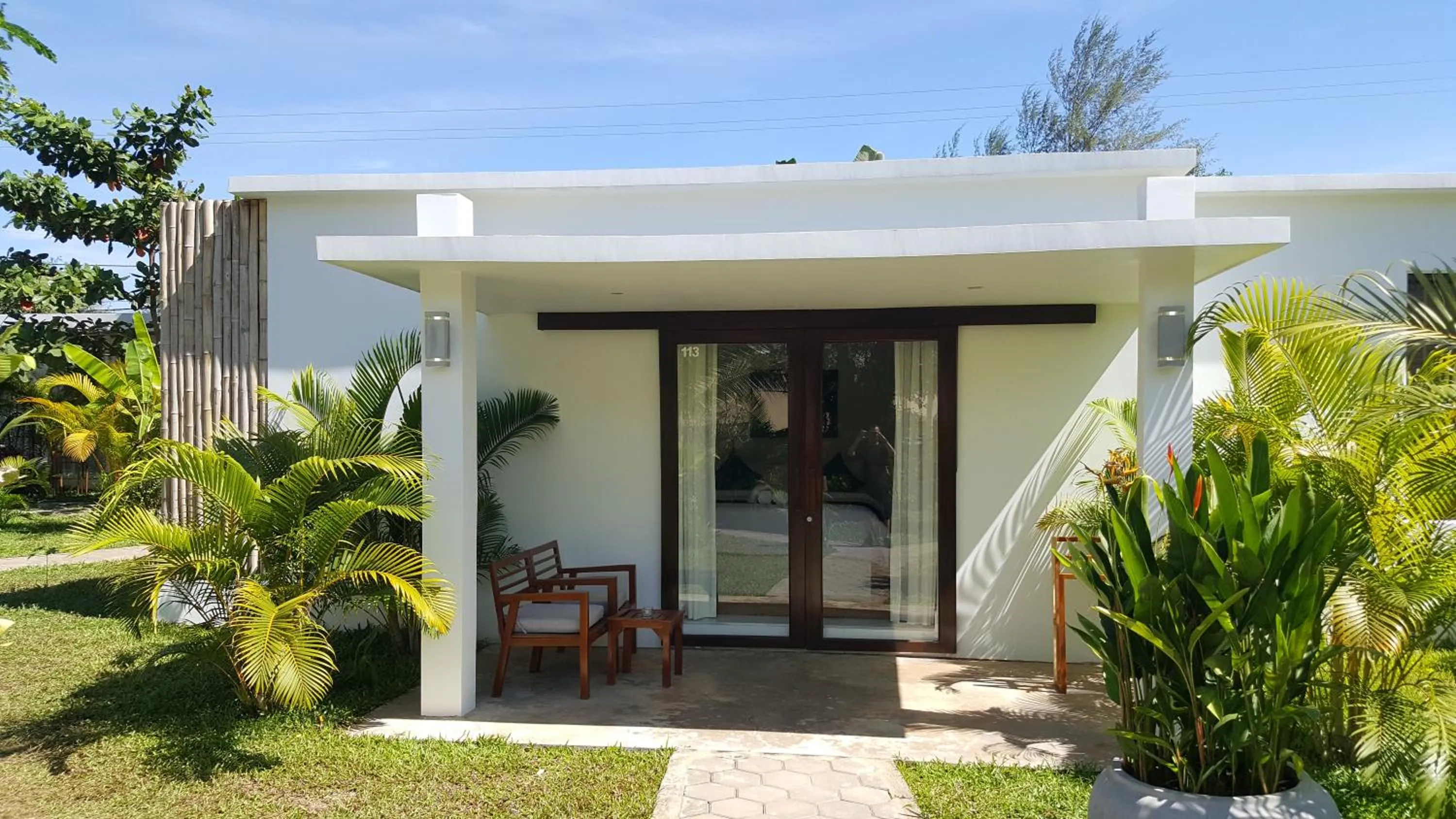 Garden in Sahaa Beach Resort