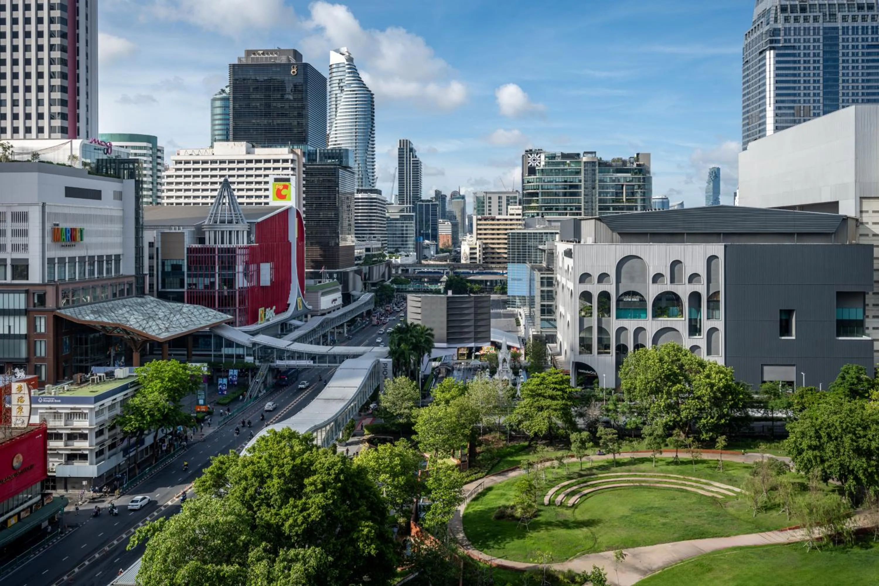 Nearby landmark in Moxy Bangkok Ratchaprasong