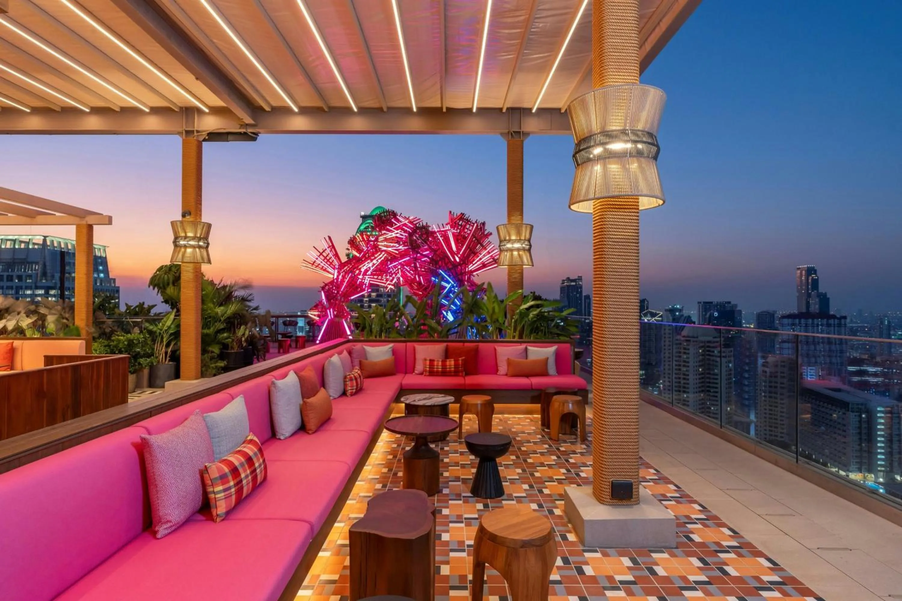 Lounge or bar in Moxy Bangkok Ratchaprasong