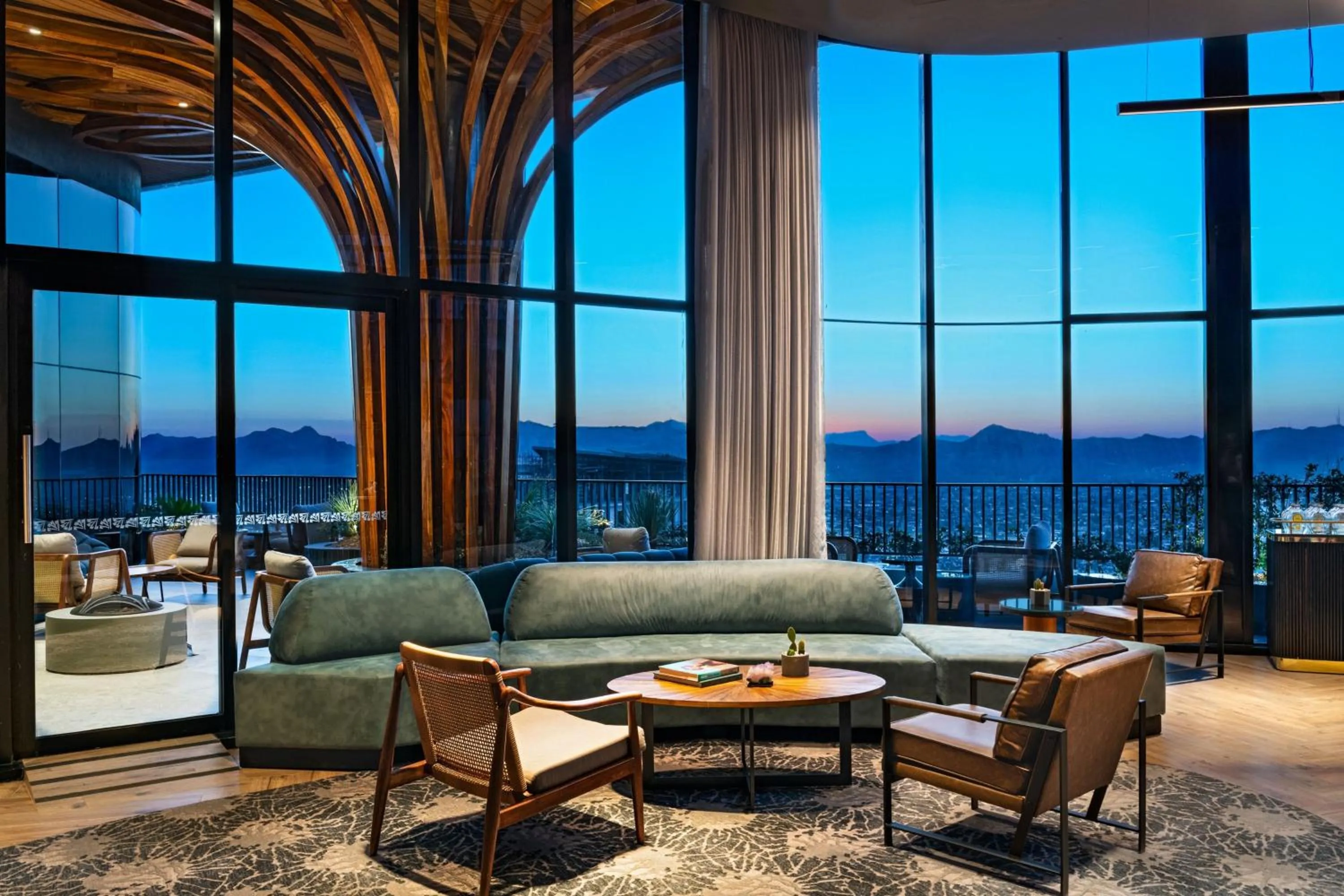 Lounge or bar in Vetta, Distrito Uno, Autograph Collection