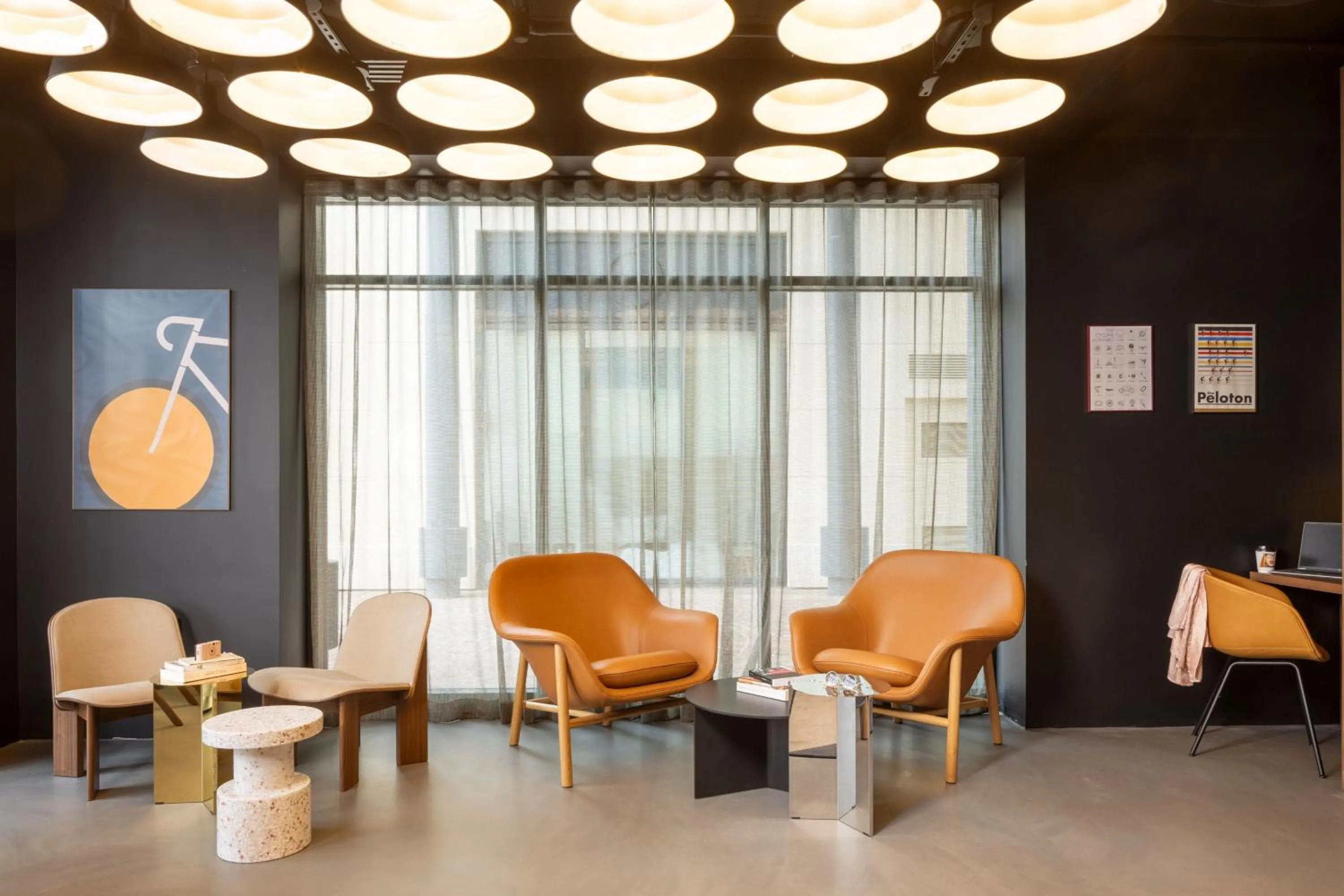 Meeting/conference room in Moxy Paris Clamart