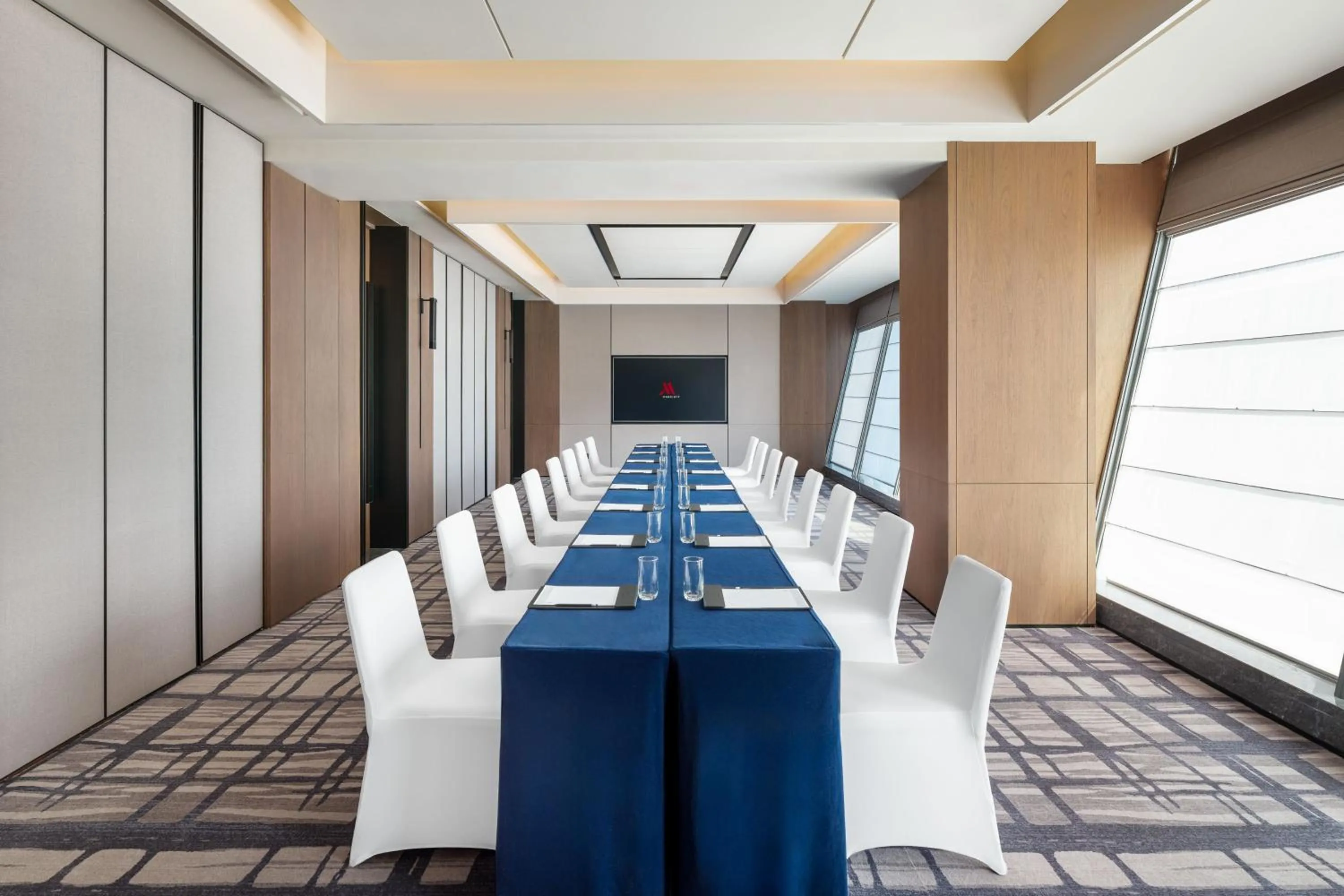 Meeting/conference room in Qingdao Marriott Hotel Jiaozhou