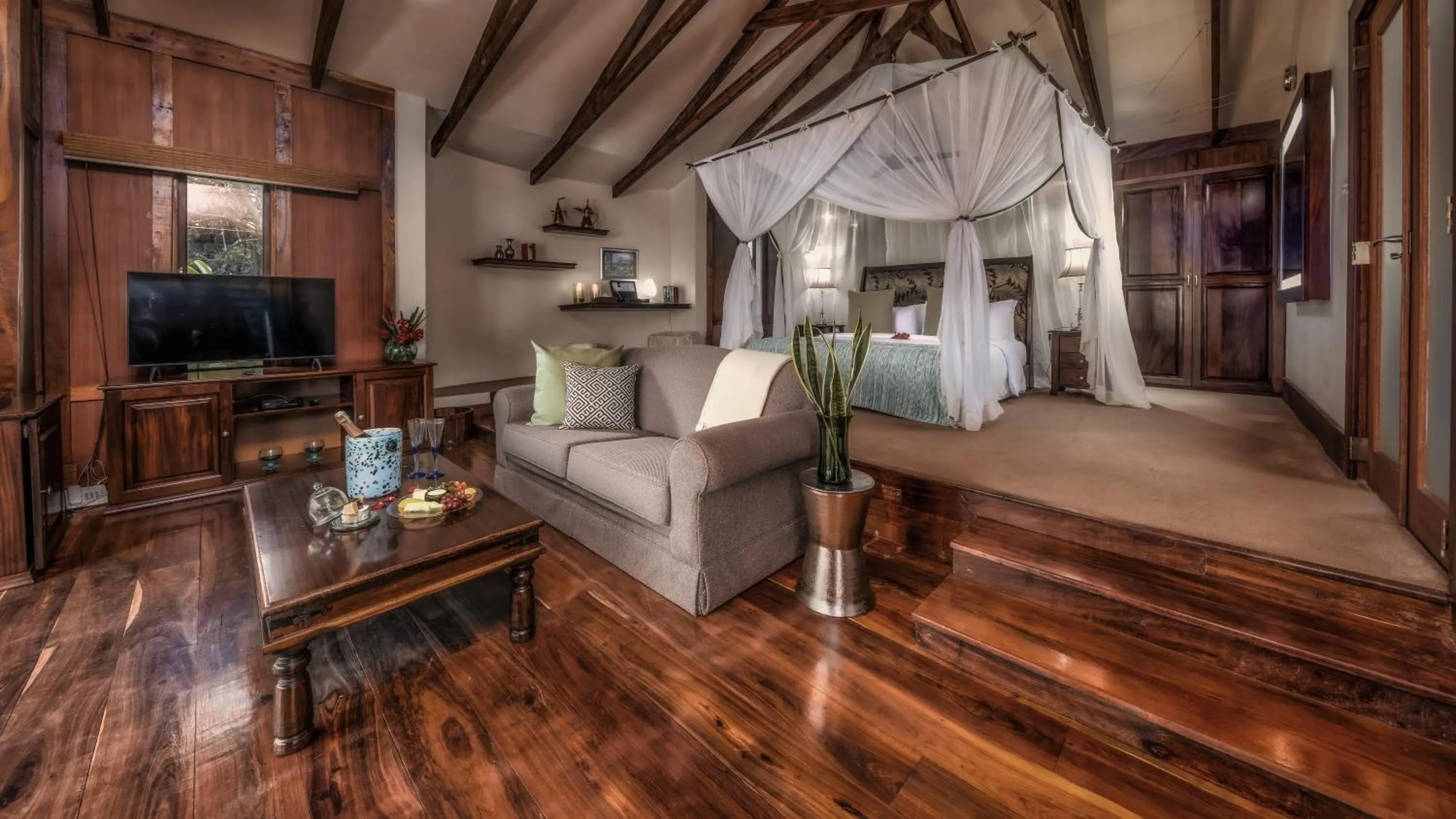 Bedroom, Bed in Elewana Arusha Coffee Lodge