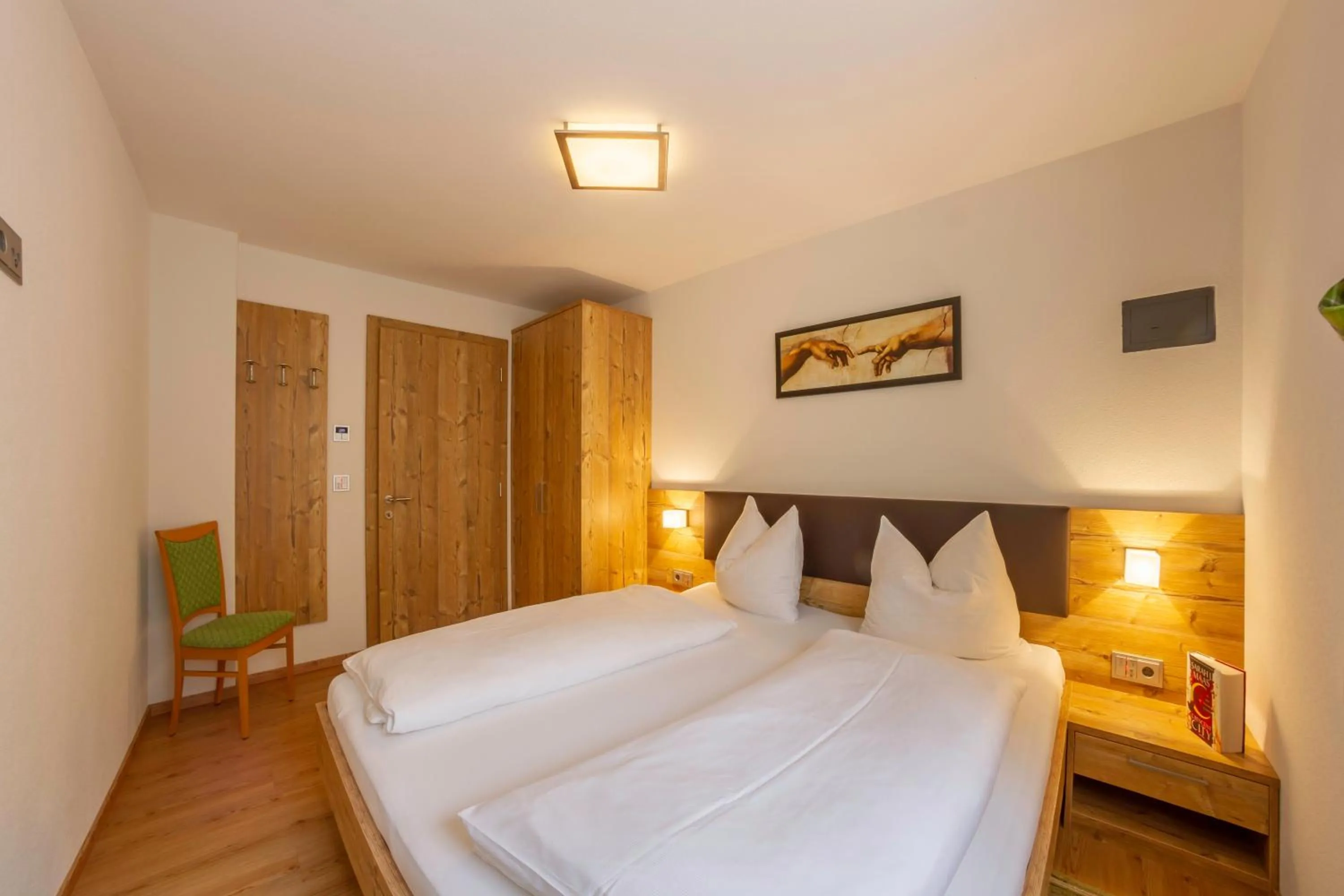 Bed in Hotel Garni Angerer