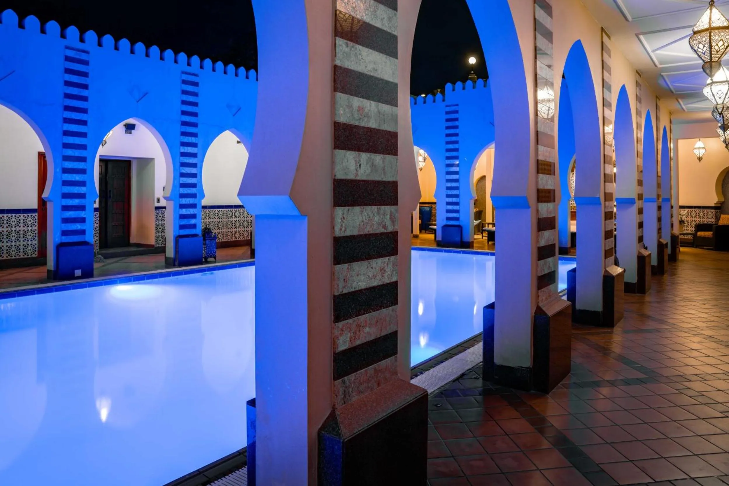 Swimming pool in Polana Serena Hotel