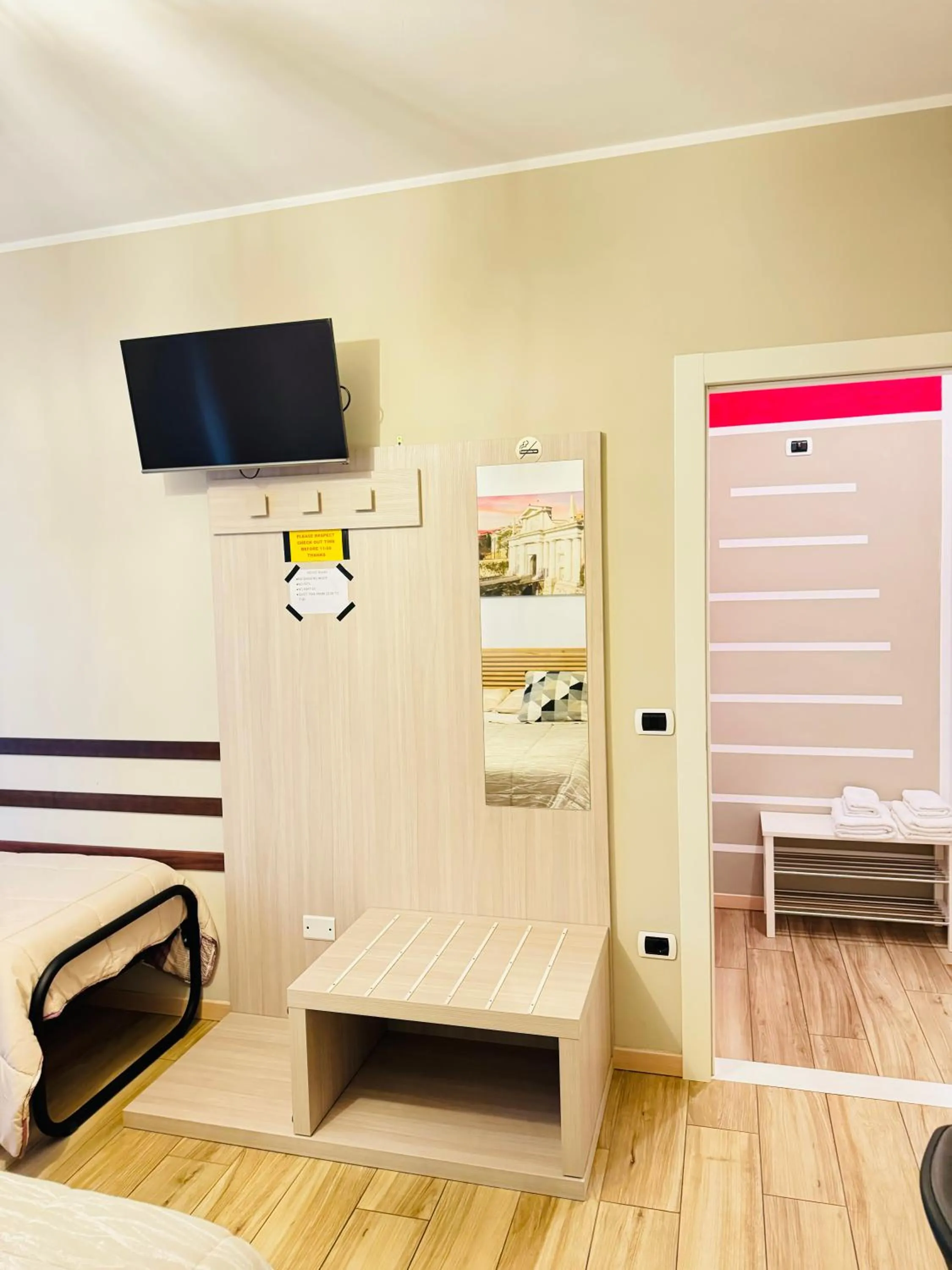 Bed in Smart House Rental Rooms FREE PARKING