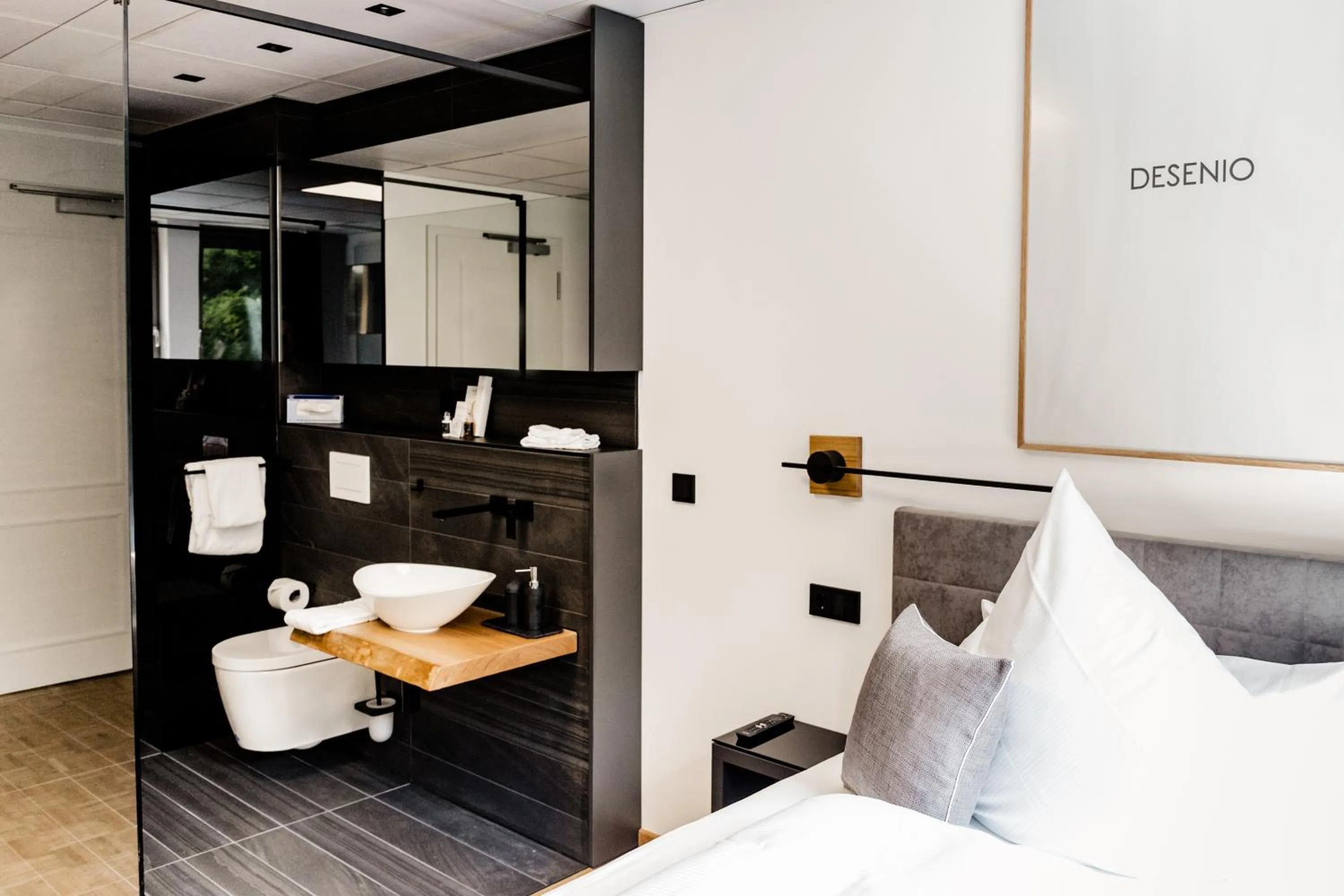 Bed in Hotel Gut Landscheid