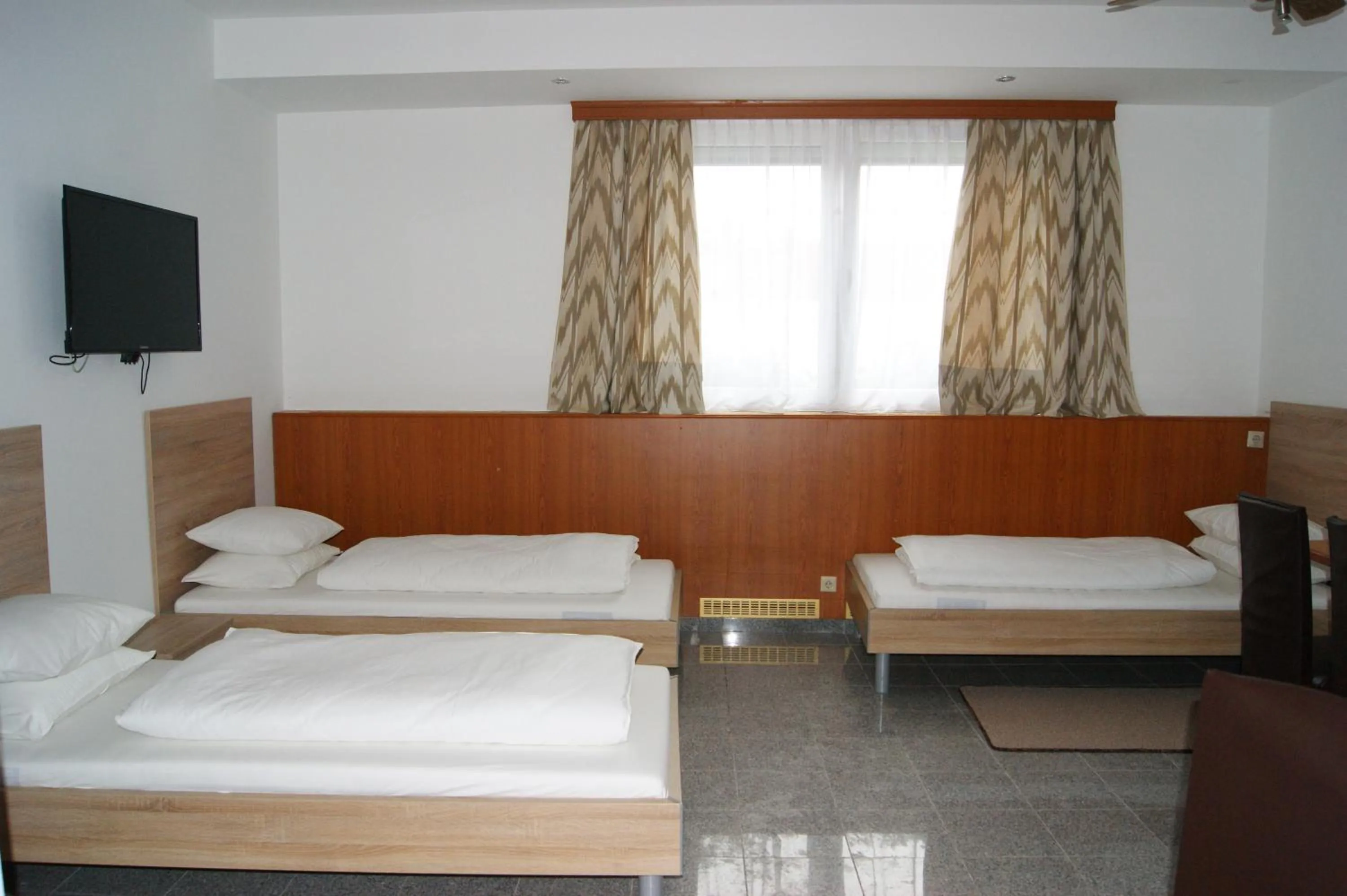 Bedroom, Bed in Cáfe 168