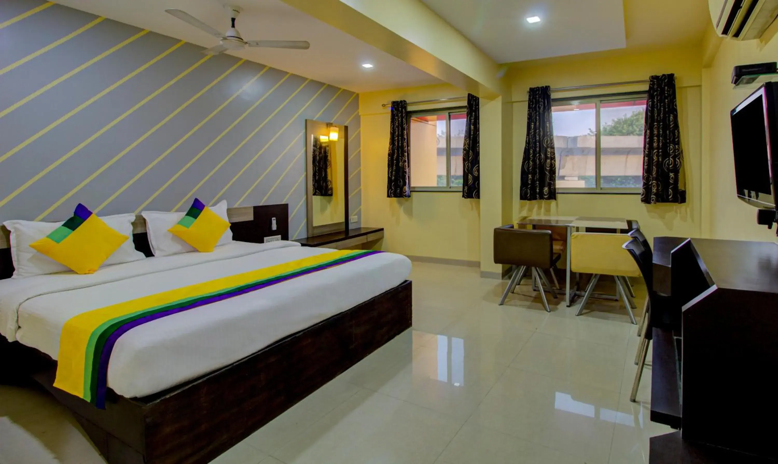 Deluxe Double Room - single occupancy in Itsy Hotels Prince Regency Deluxe Double Room - single occupancy in Itsy Hotels Prince Regency