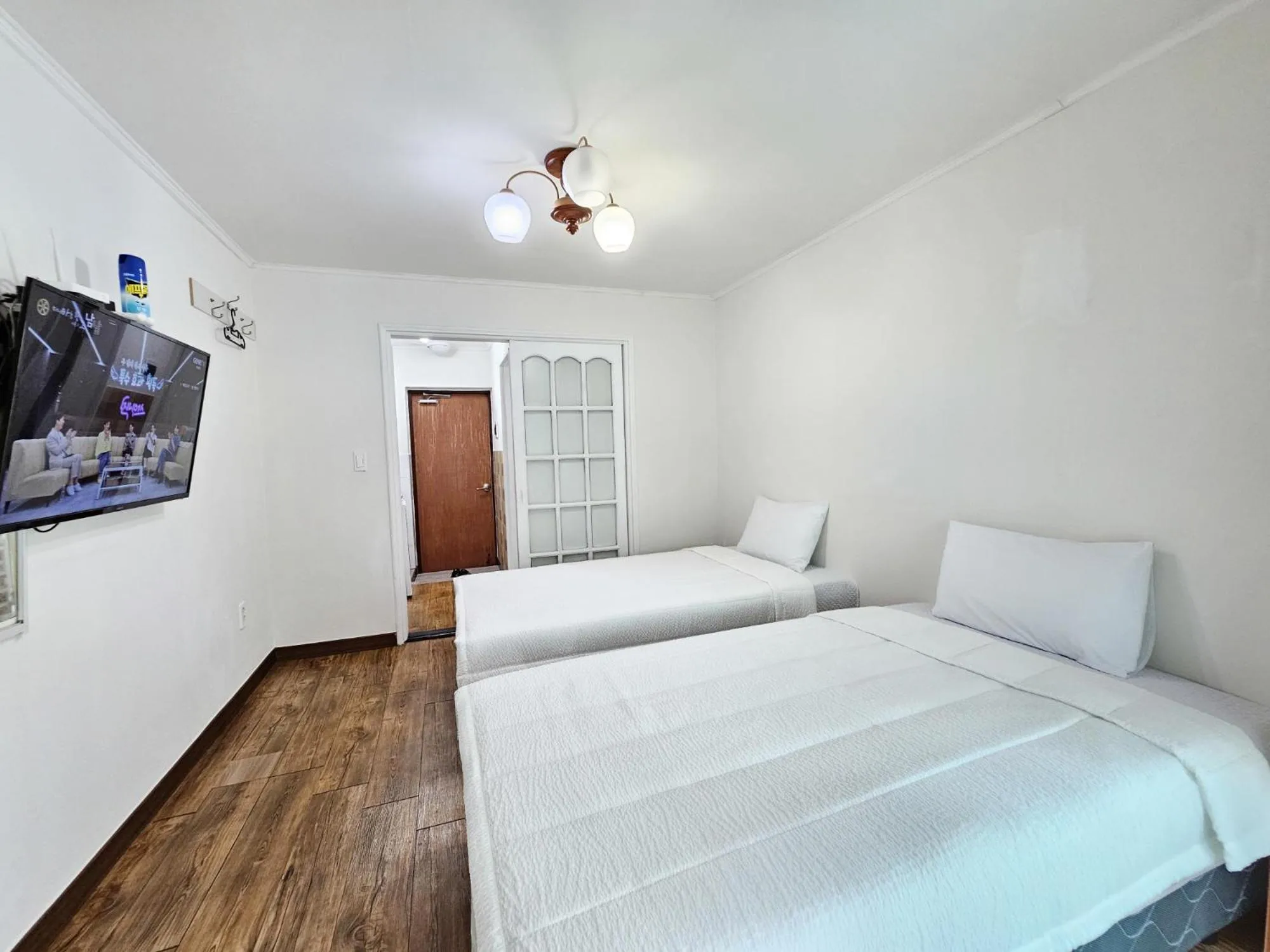 Bed in Seongsan Sunrise Pension