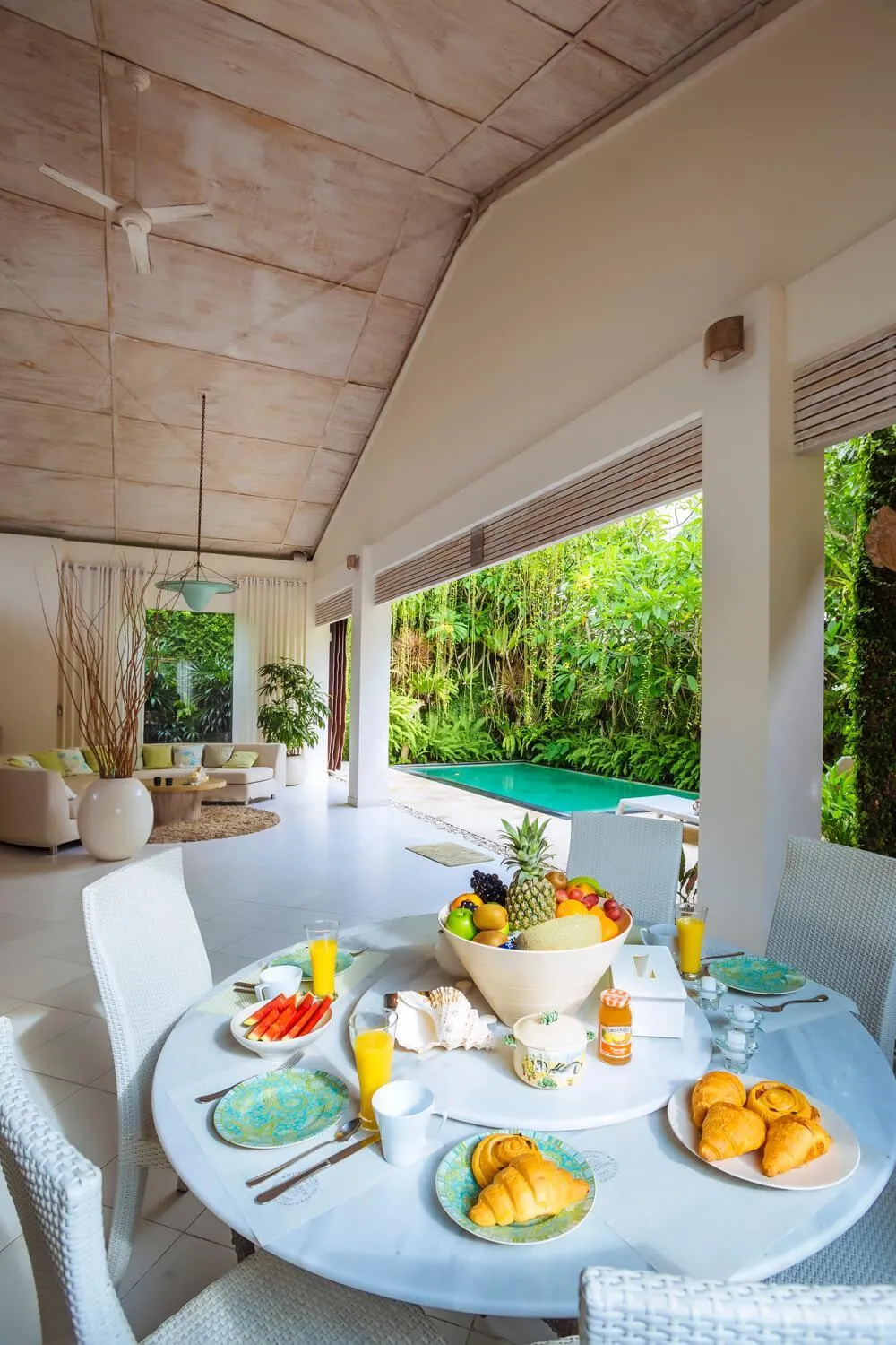 Dining area in Villa Casabola - Seminyak