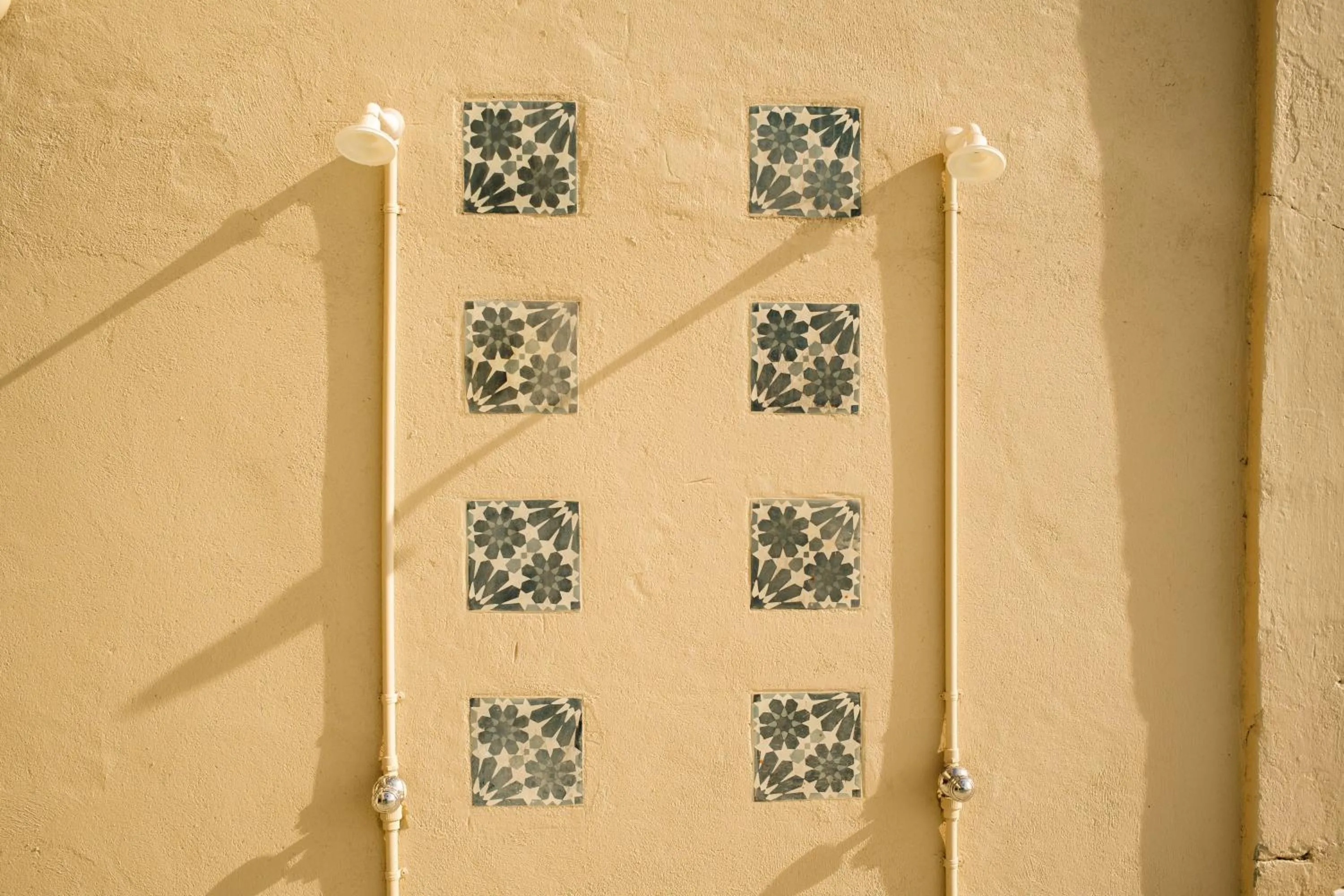 Swimming pool in Neevana Hotel Hikkaduwa