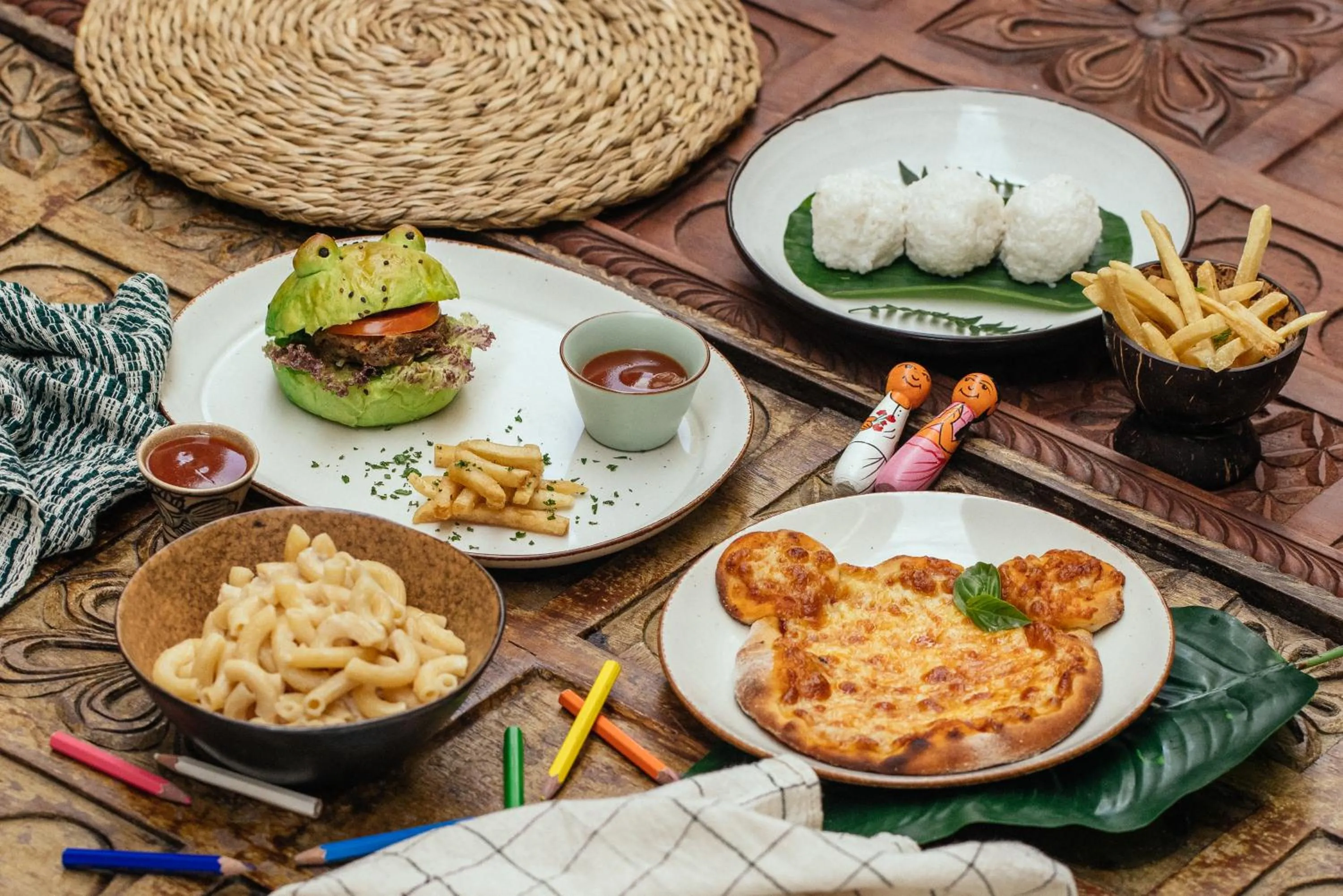 Restaurant/places to eat in Neevana Hotel Hikkaduwa