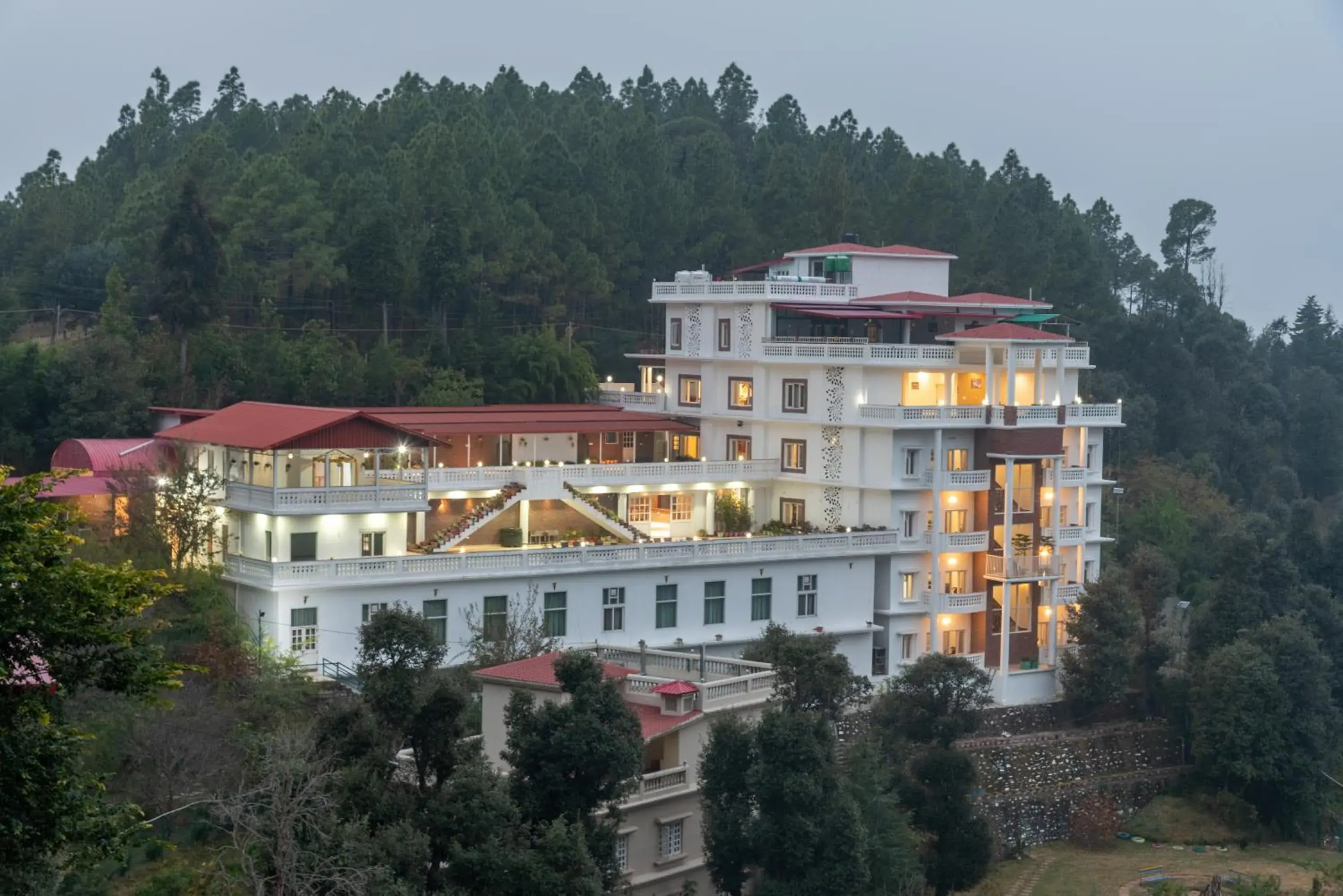 Tehri Club Resort By DLS Hotels Tehri Club Resort By DLS Hotels