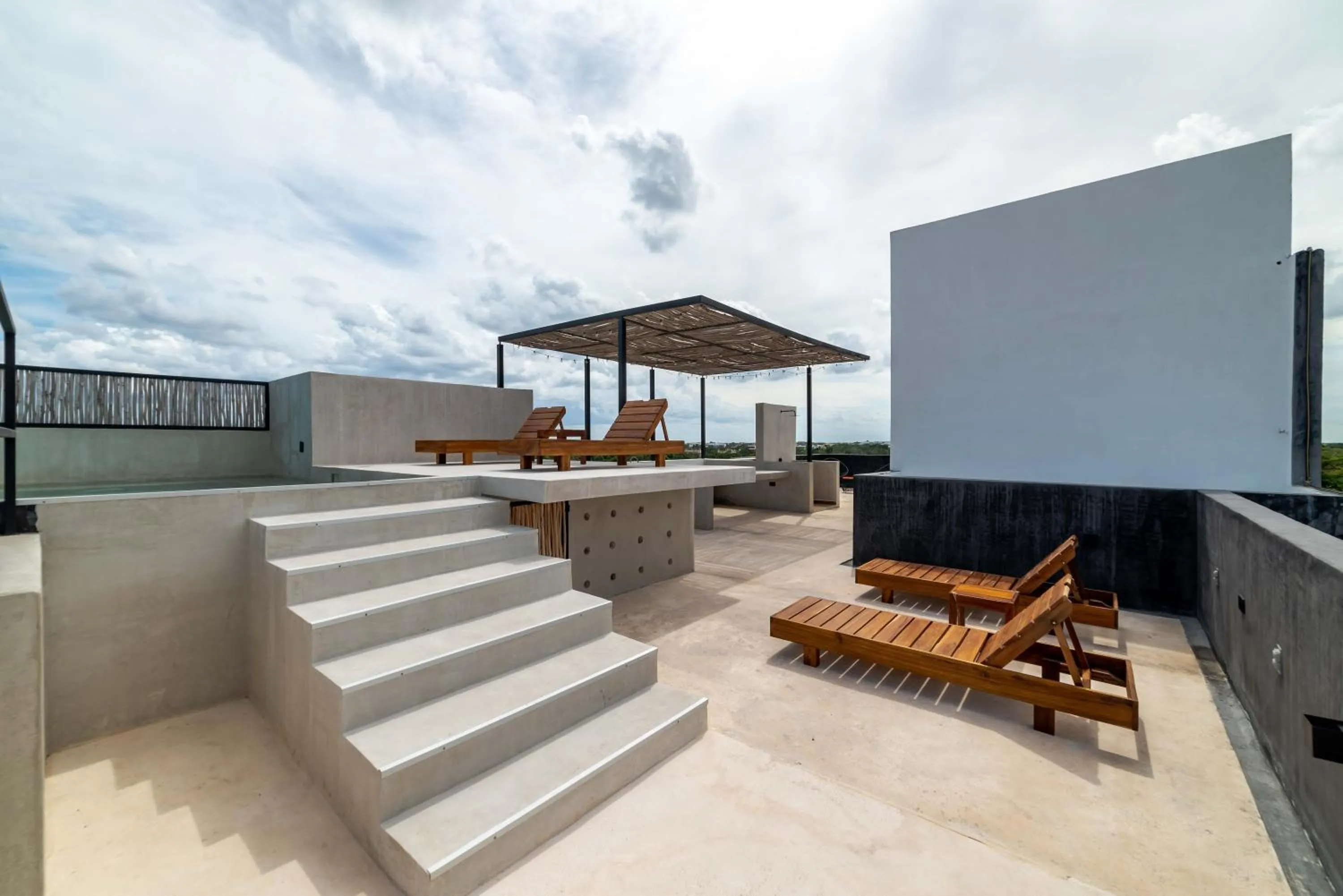 Property building in The Teodoro