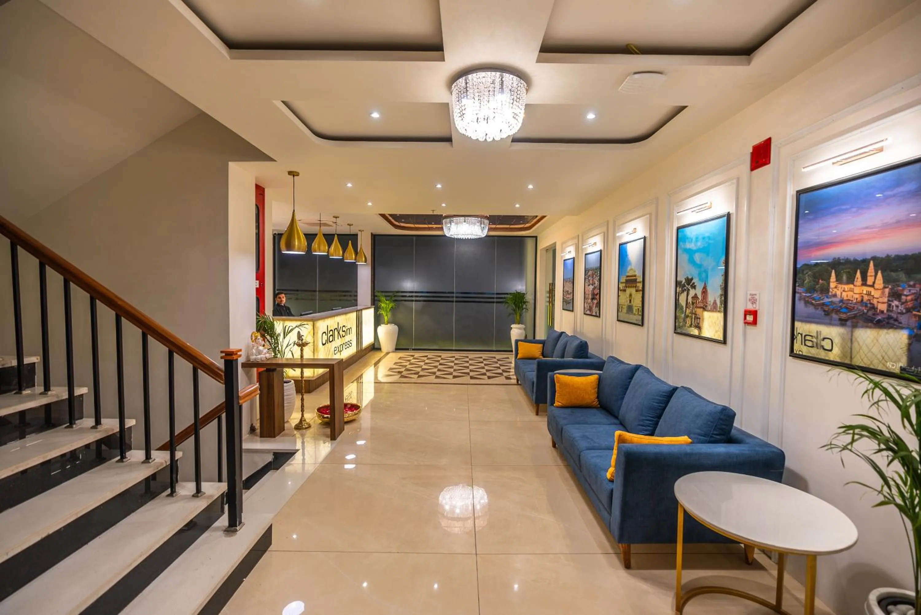 Lobby or reception in Clarks inn Express Ayodhya