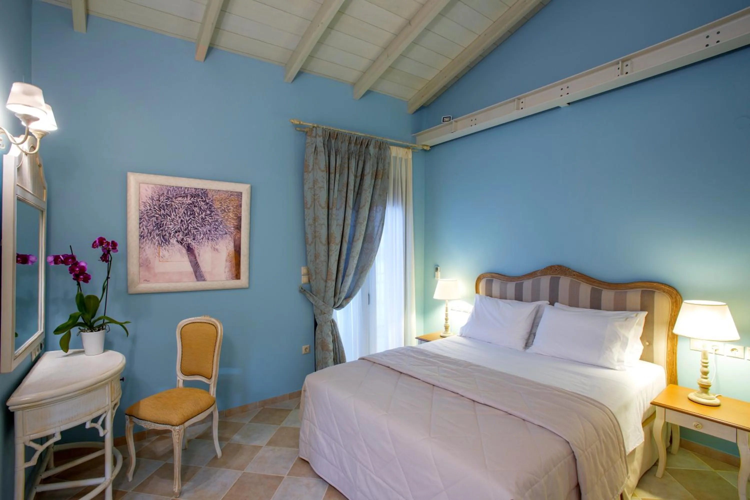 Bedroom, Bed in Ionia Suites