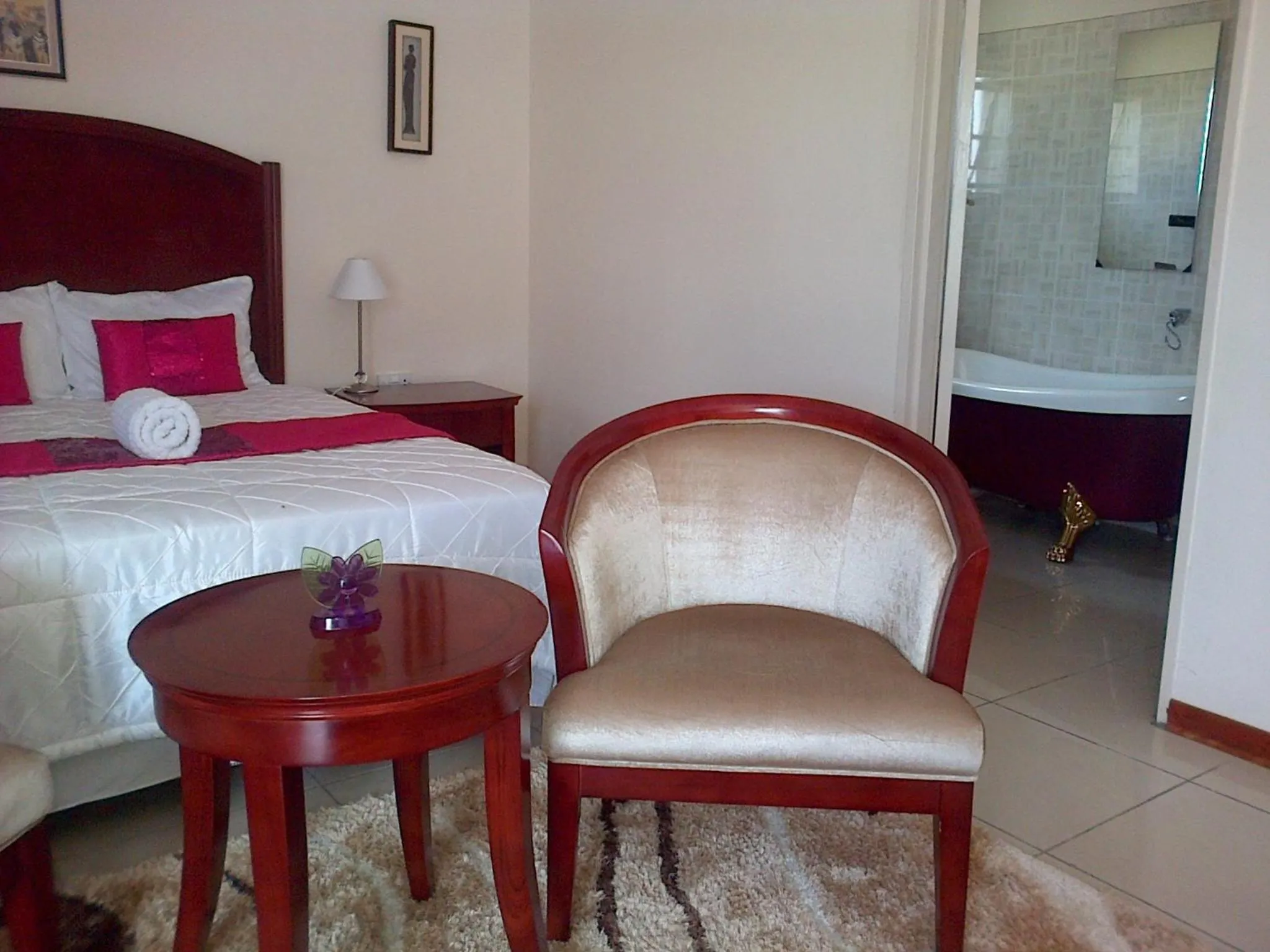 Bed in Comfort Palace Guesthouse