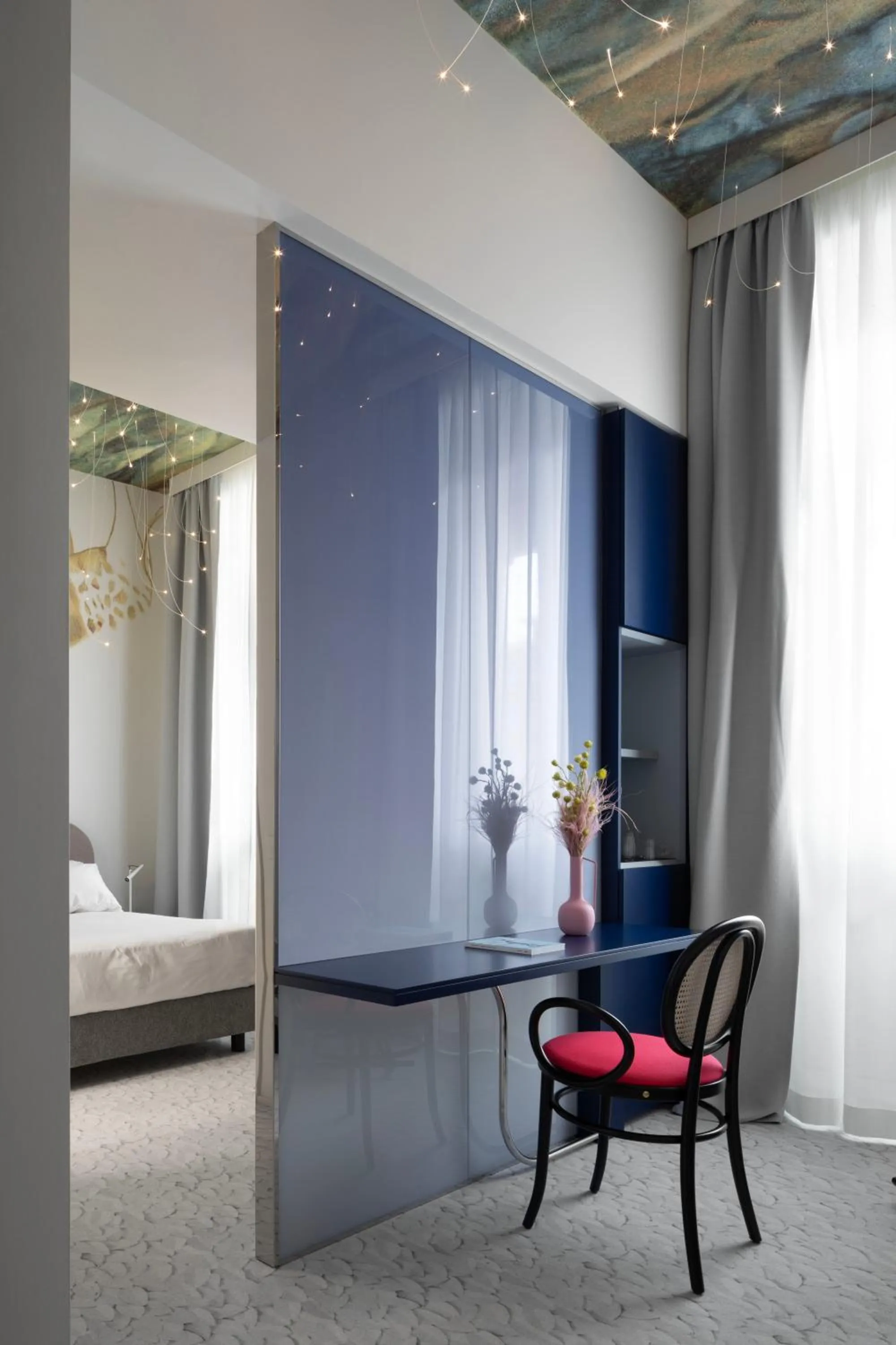 Seating area, Bed in Interno Marche Design Experience Hotel