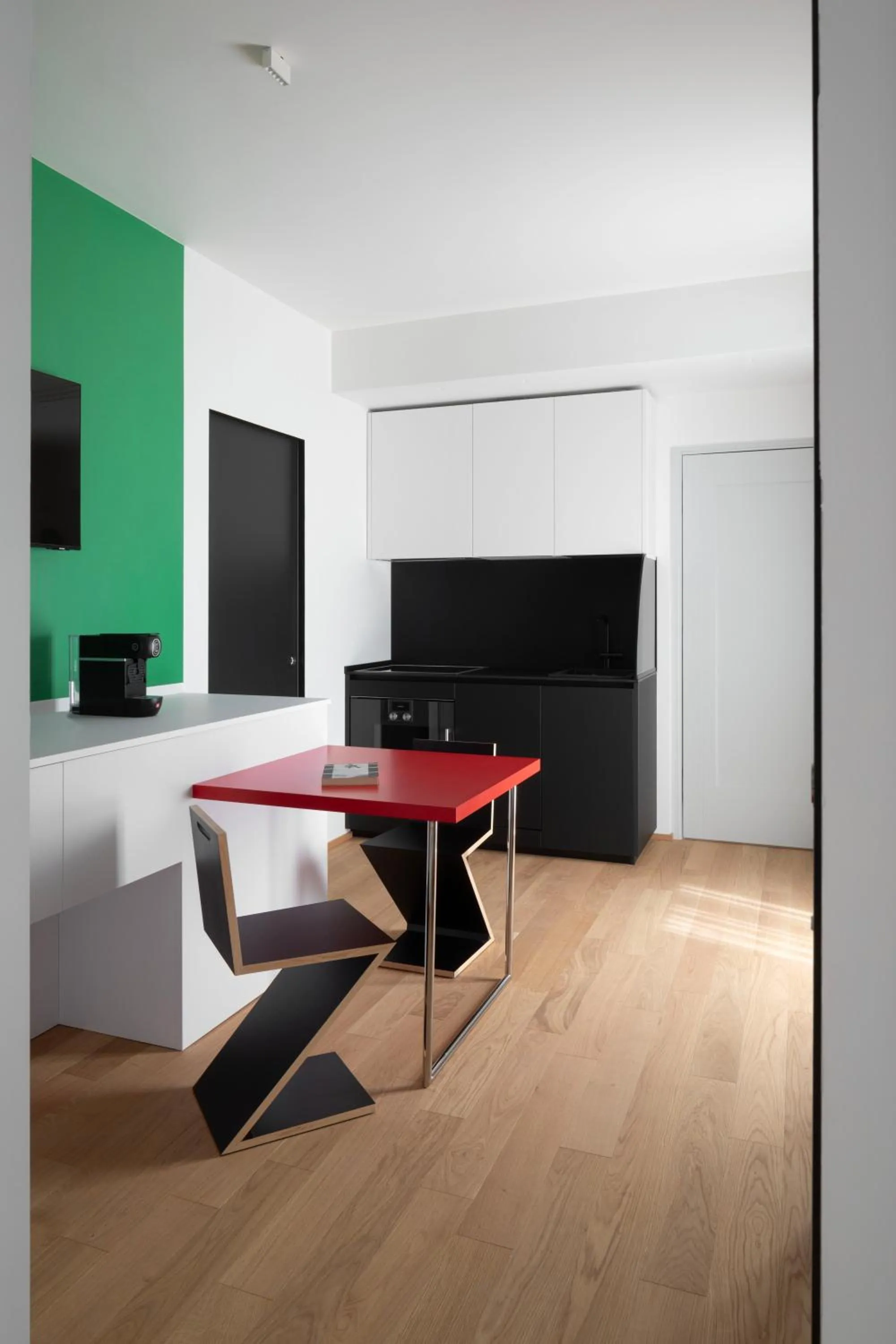 Communal lounge/ TV room in Interno Marche Design Experience Hotel