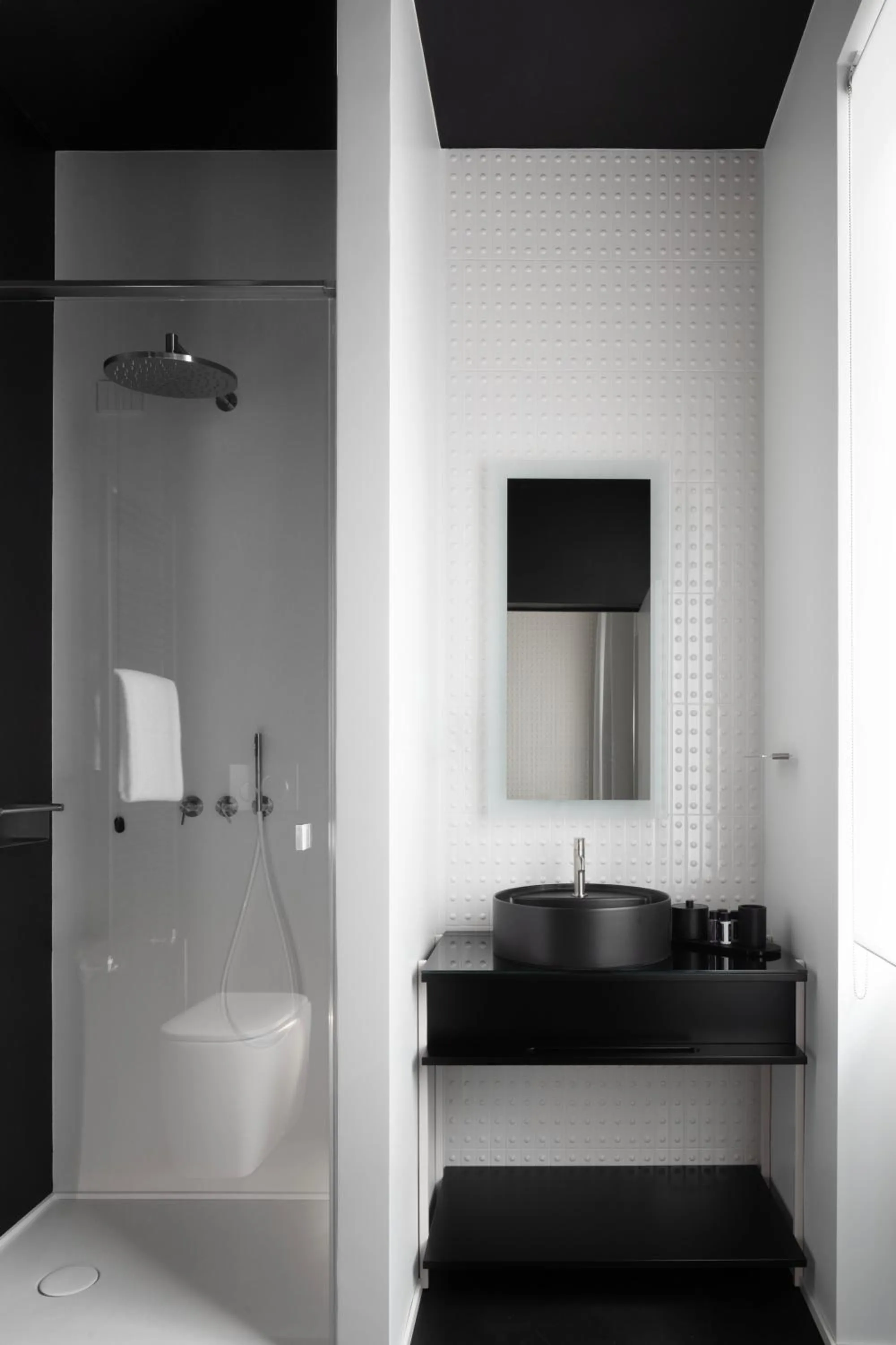 Shower in Interno Marche Design Experience Hotel