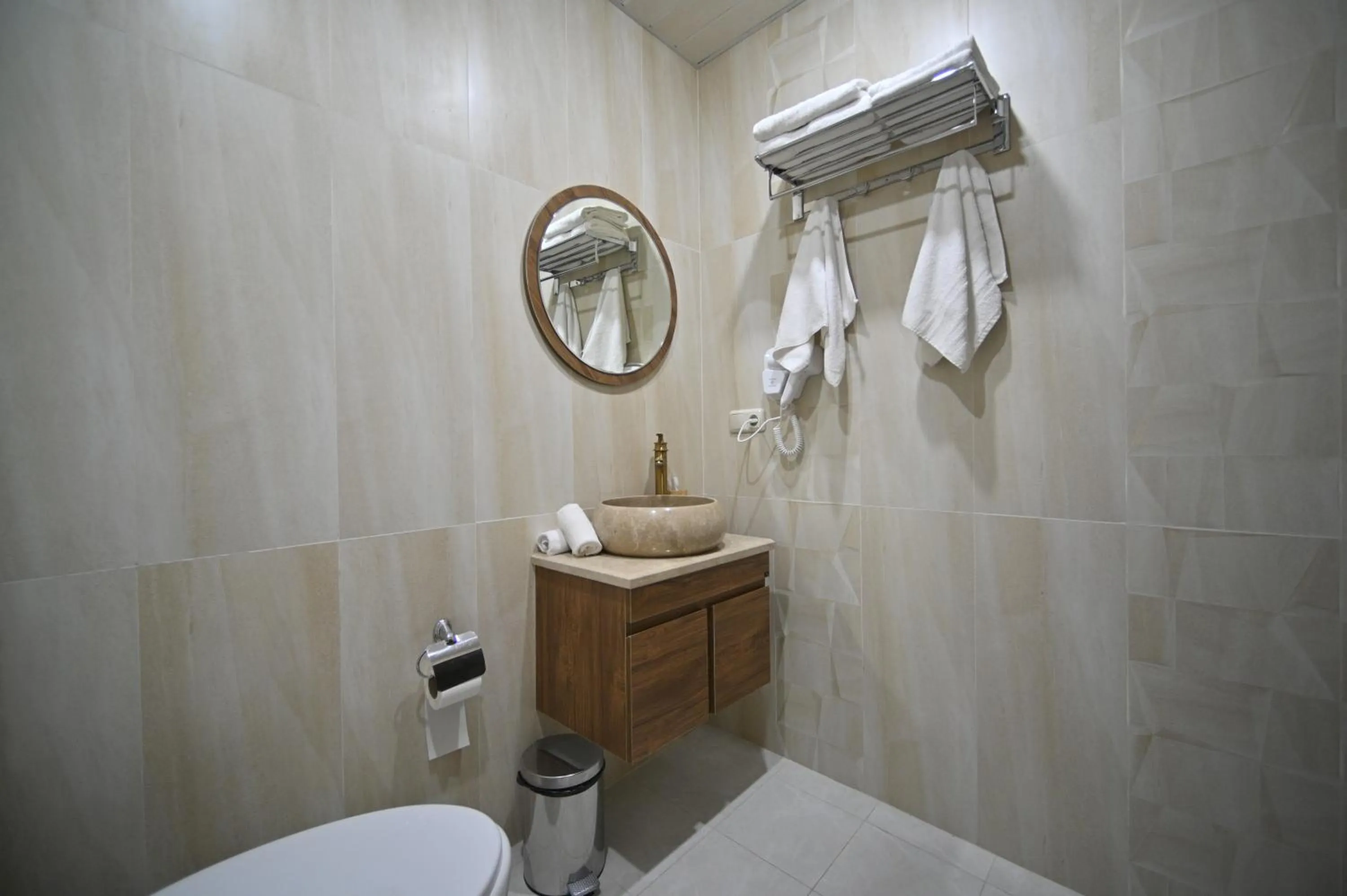 Toilet in Colette Hotel