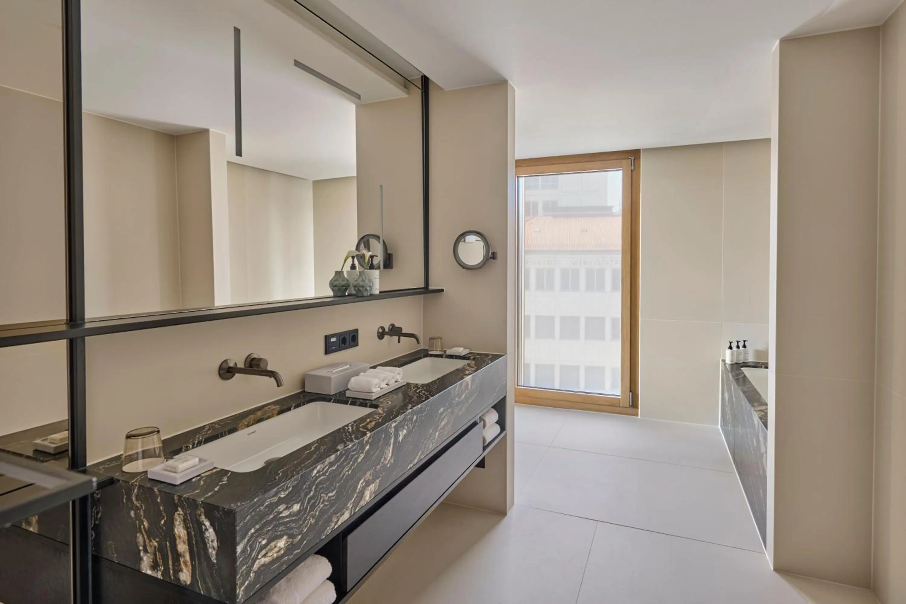 Bathroom, Bed in Koenigshof, a Luxury Collection Hotel, Munich