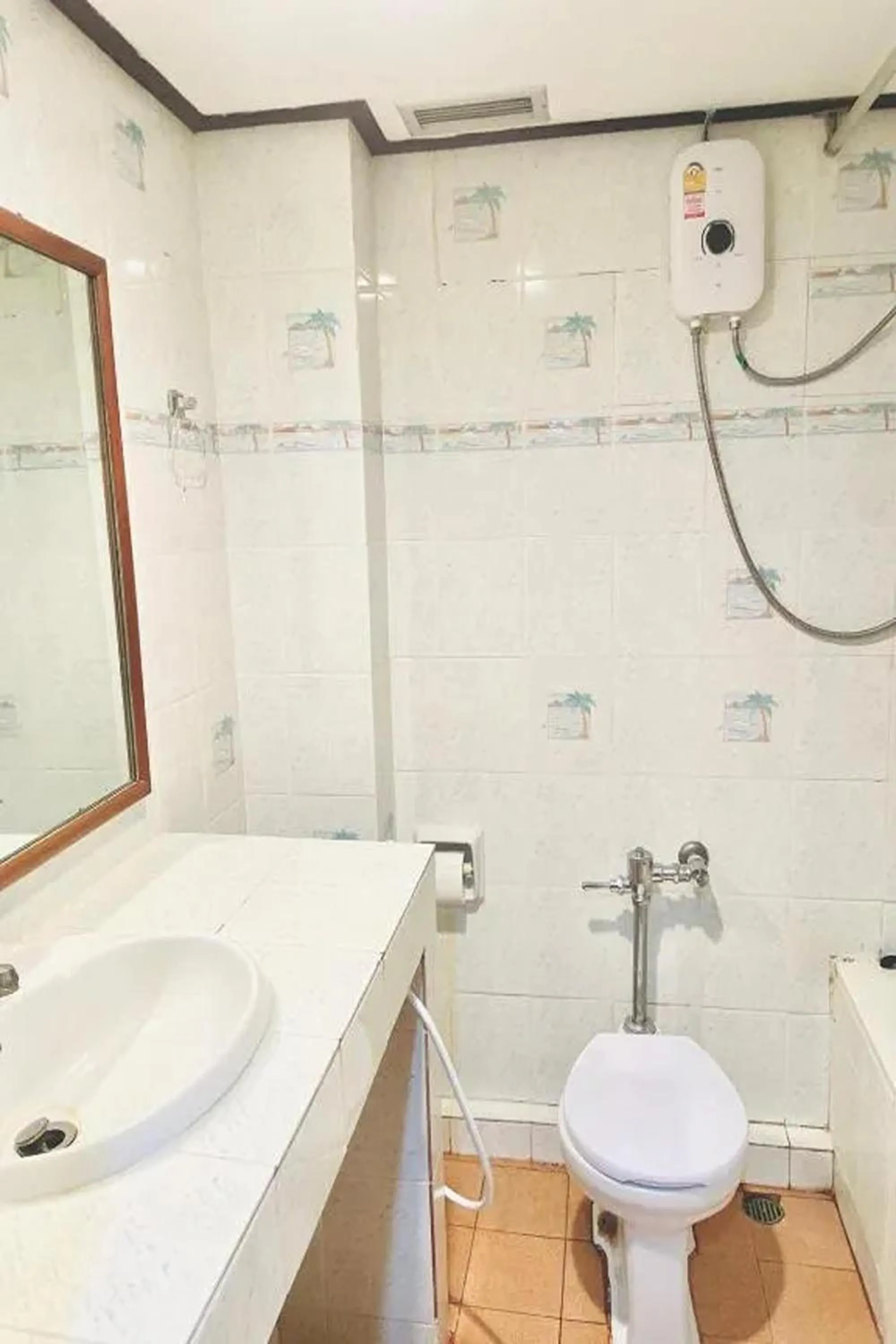 Bath in Safari Riviera Resort