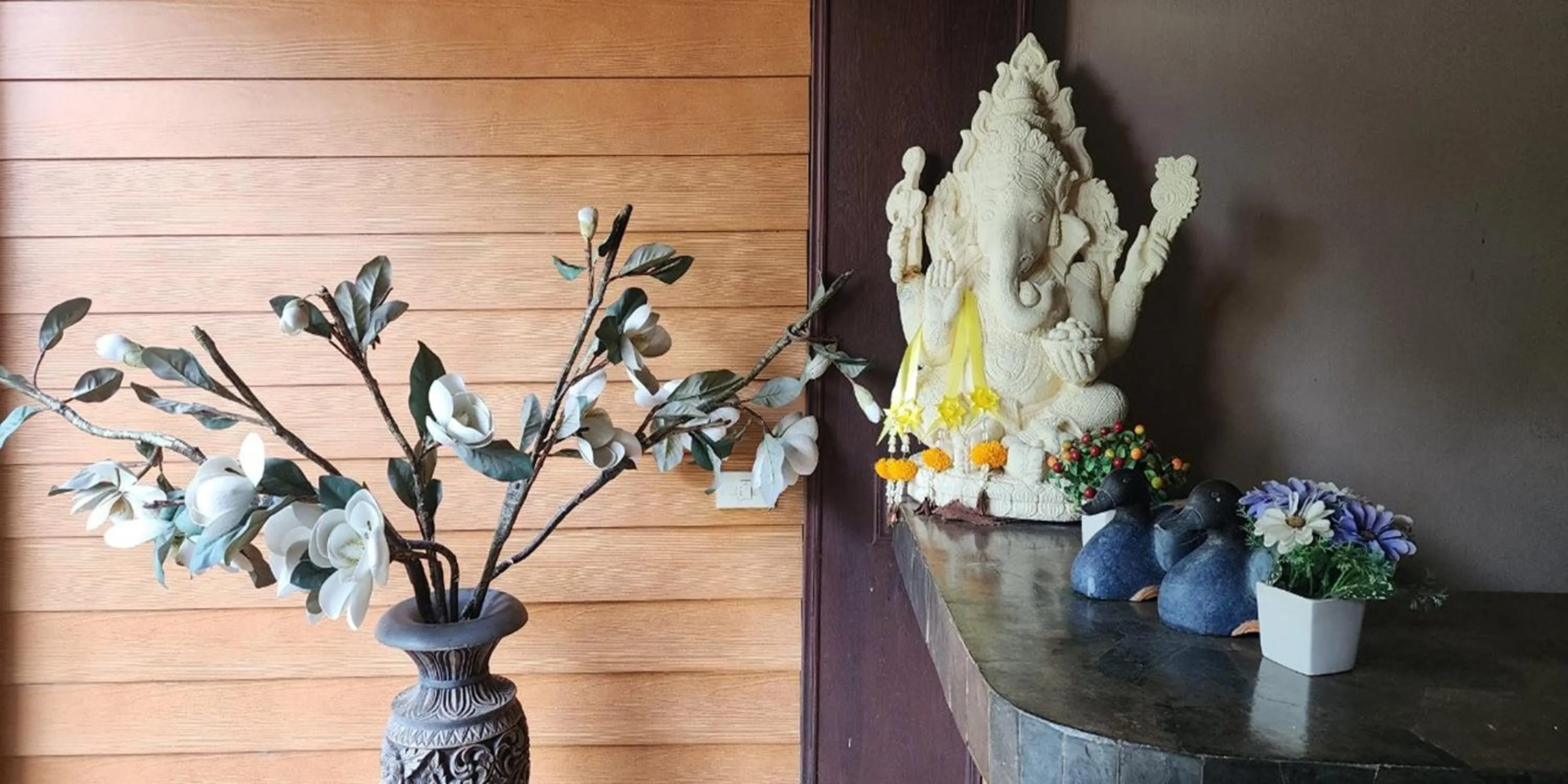 Property building in Safari Riviera Resort