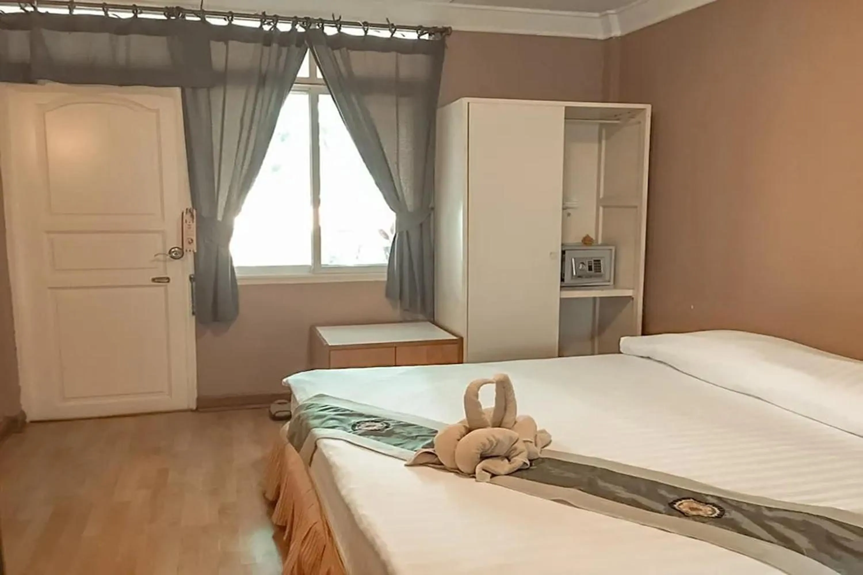 Bed in Safari Riviera Resort