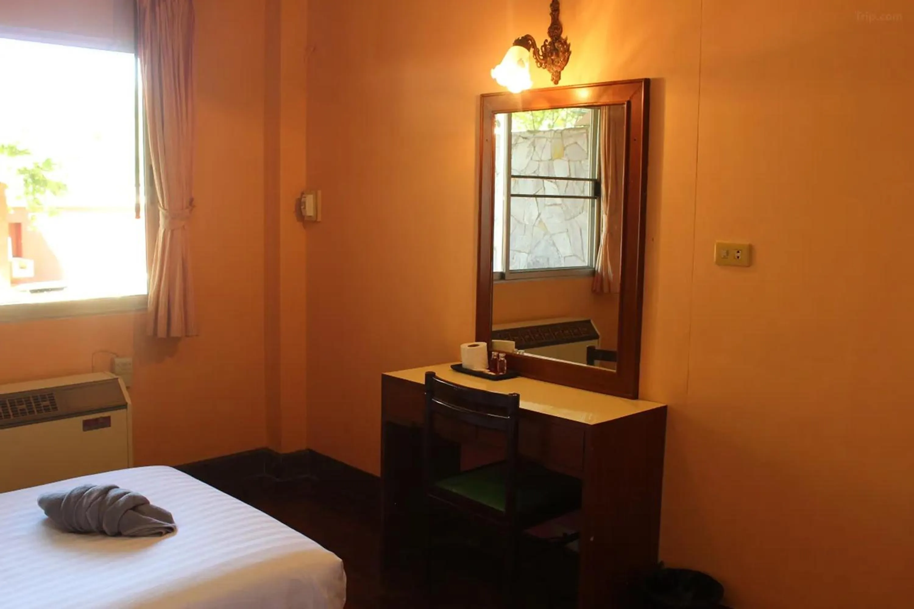 Bedroom, Bed in Safari Riviera Resort