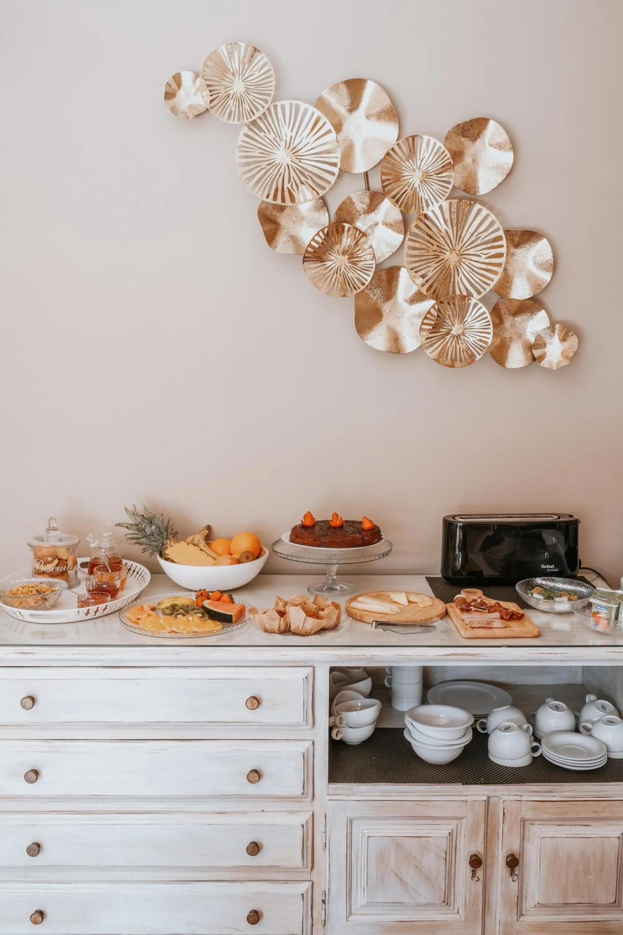 Buffet breakfast in Casa Morgados - Grândola Guesthouse