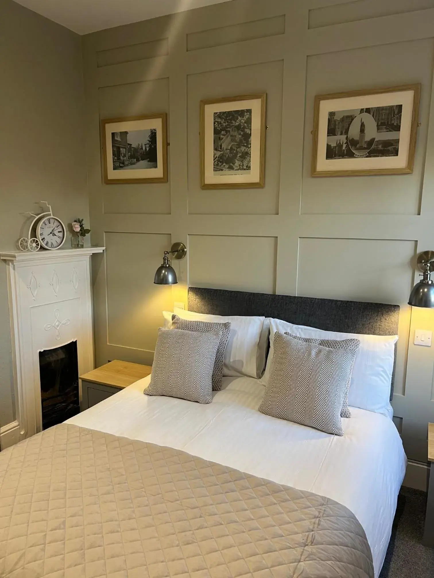 Double Room in The Plough Itchen Abbas Double Room in The Plough Itchen Abbas