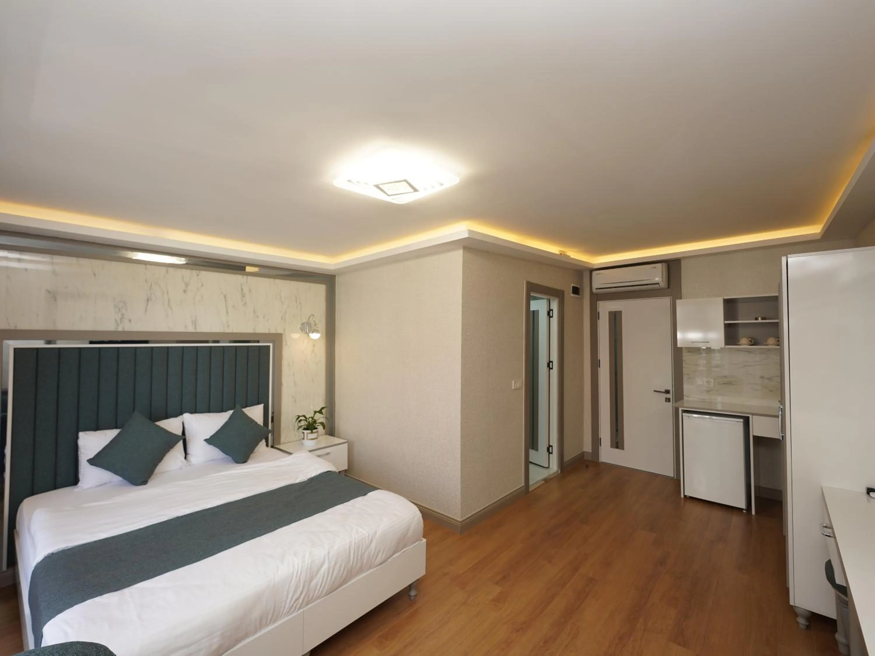 Bed in gazelle suites