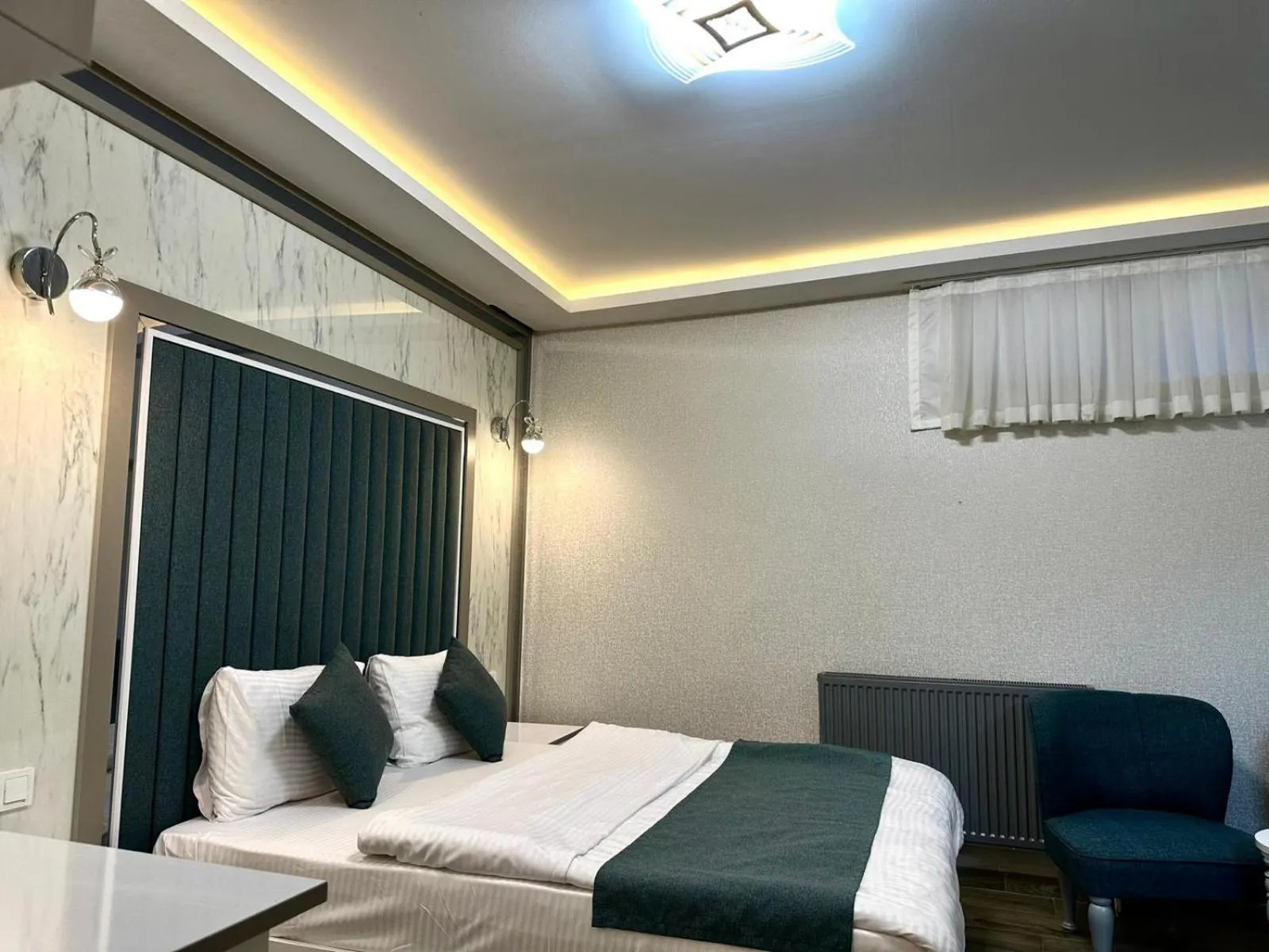 Bed in gazelle suites