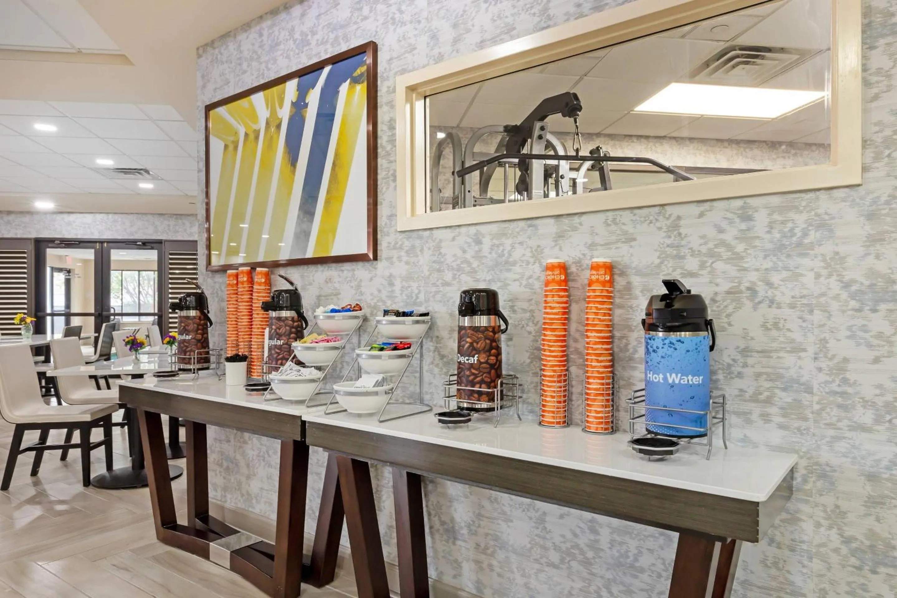 Breakfast in Comfort Inn & Suites Greenville Near East Carolina University