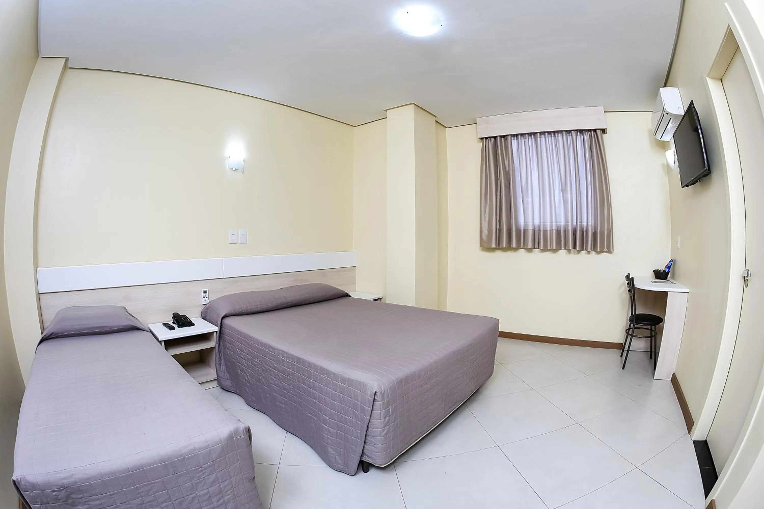 Bedroom, Bed in Hotel Express Savoy - Centro Histórico