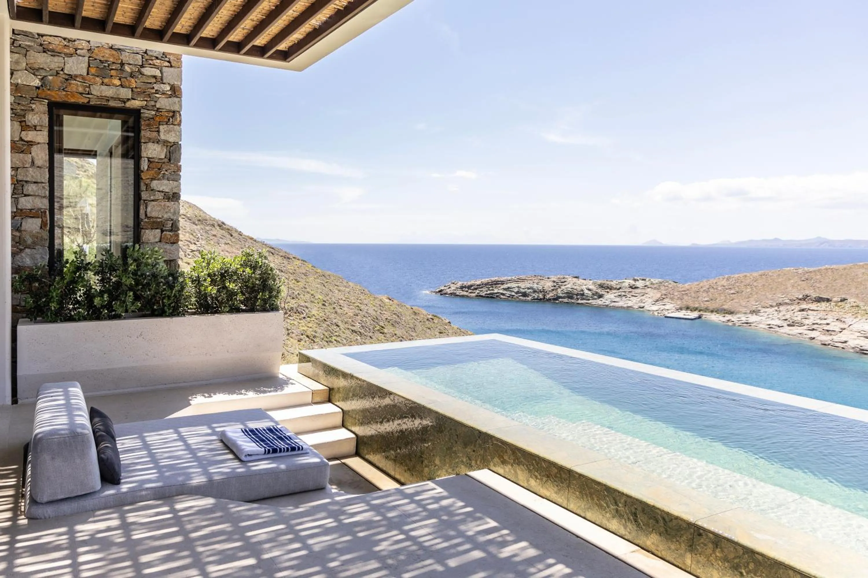 View (from property/room) in One&Only Kéa Island