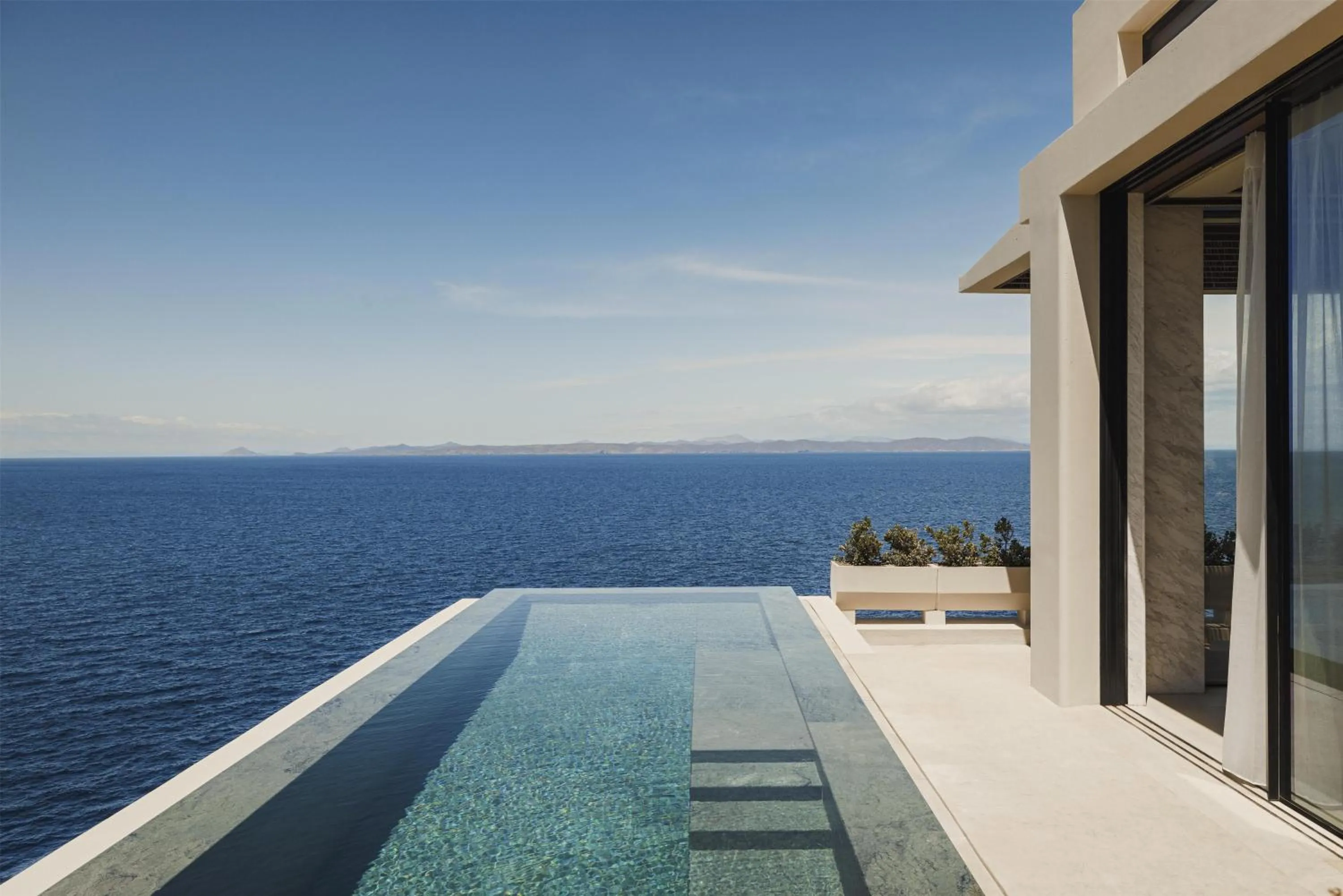 Bedroom in One&Only Kéa Island