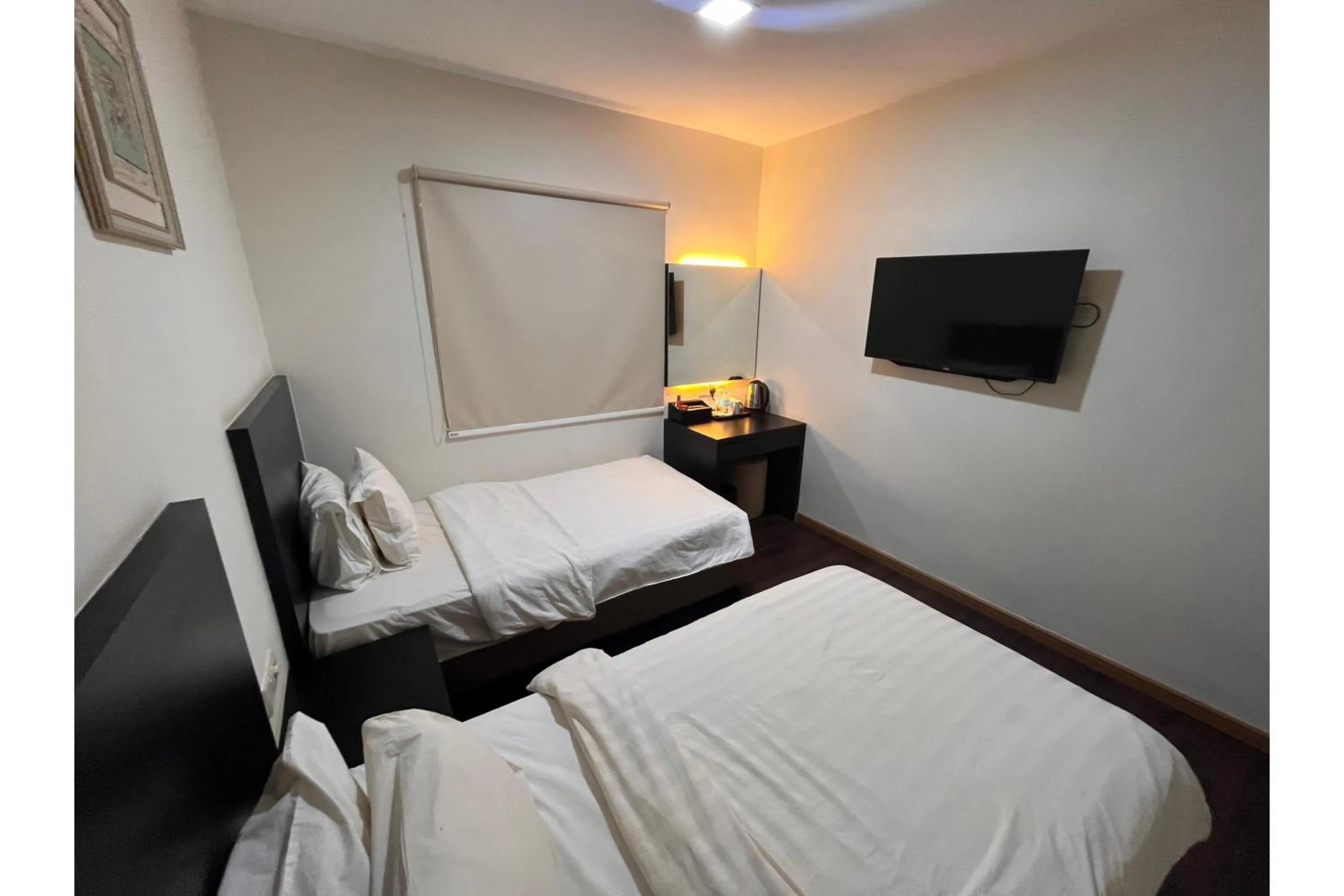 Bedroom, Bed in Grand World Hotel