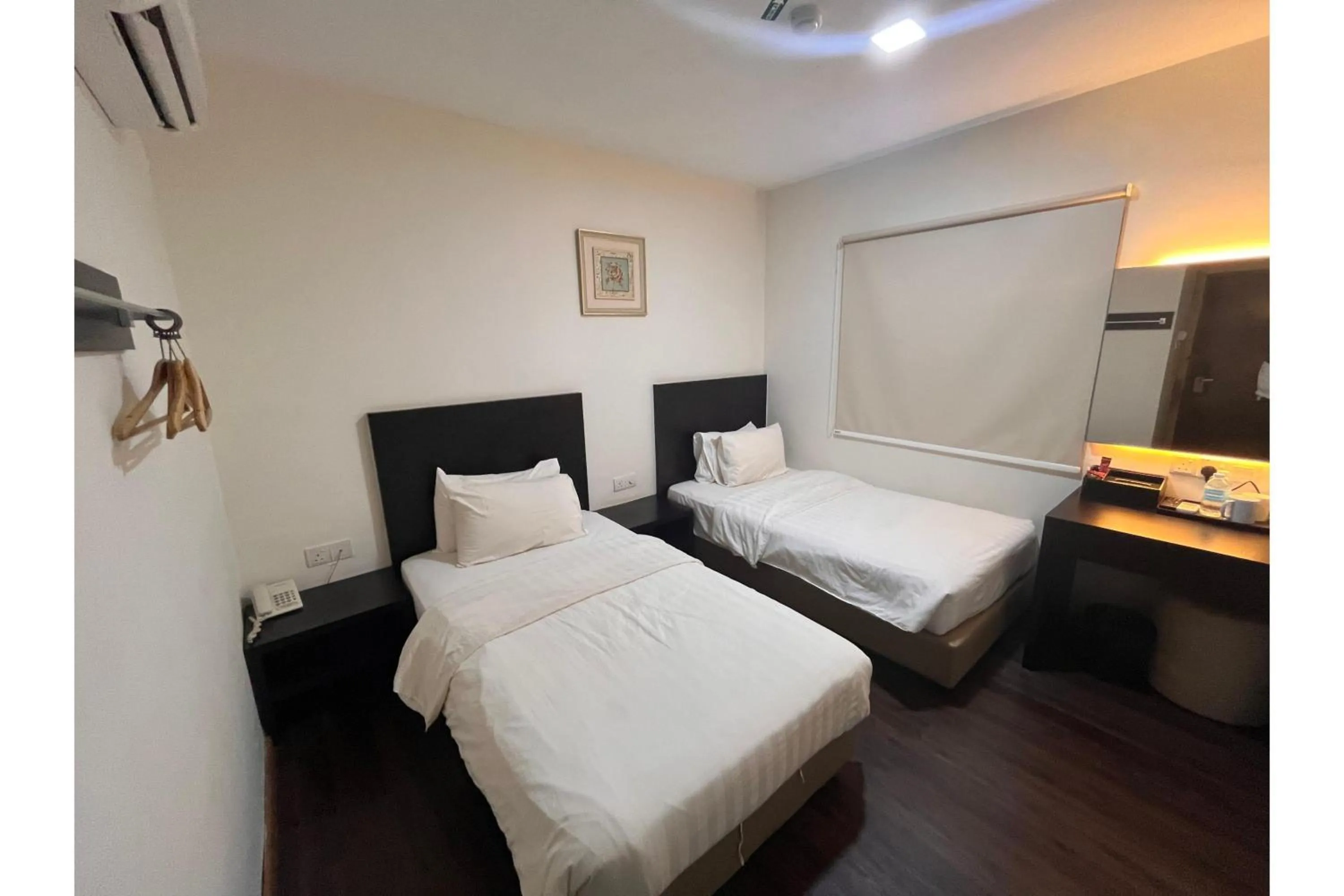 Bedroom, Bed in Grand World Hotel