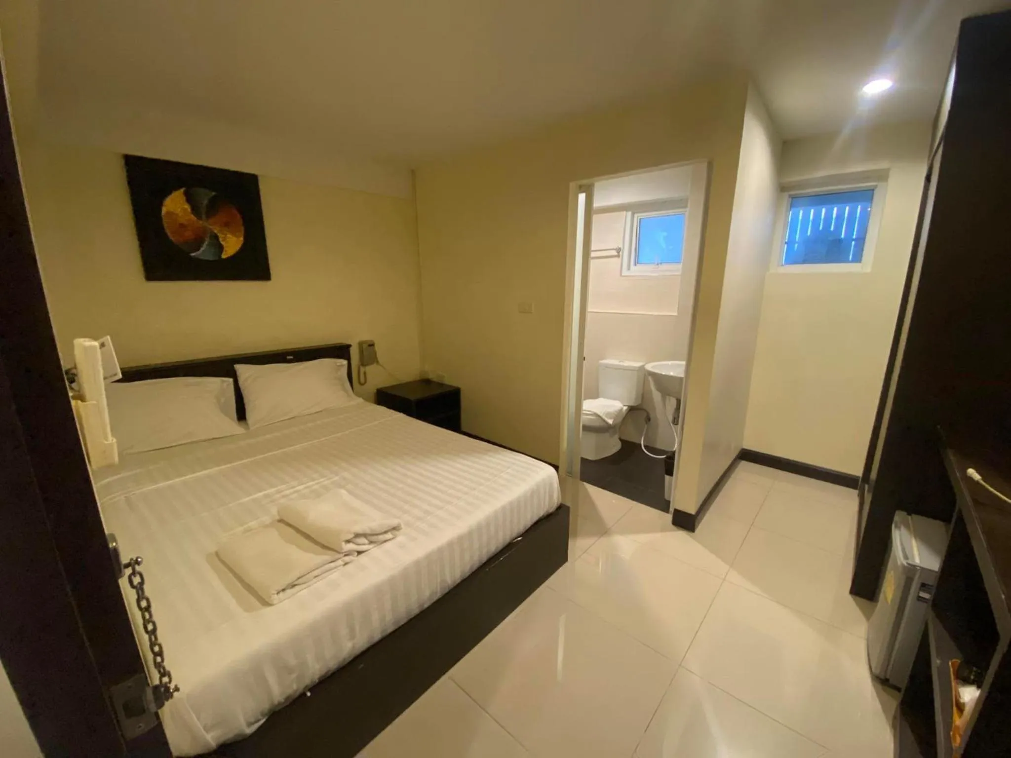 Bed in The Elegant Patong