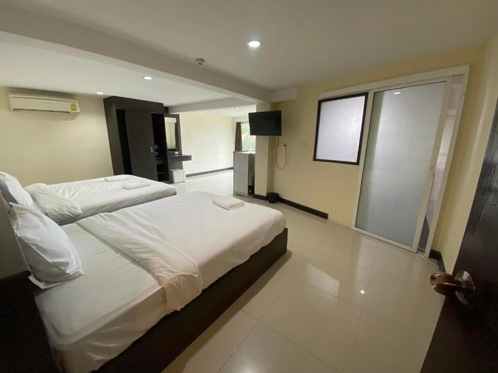 Bed in The Elegant Patong