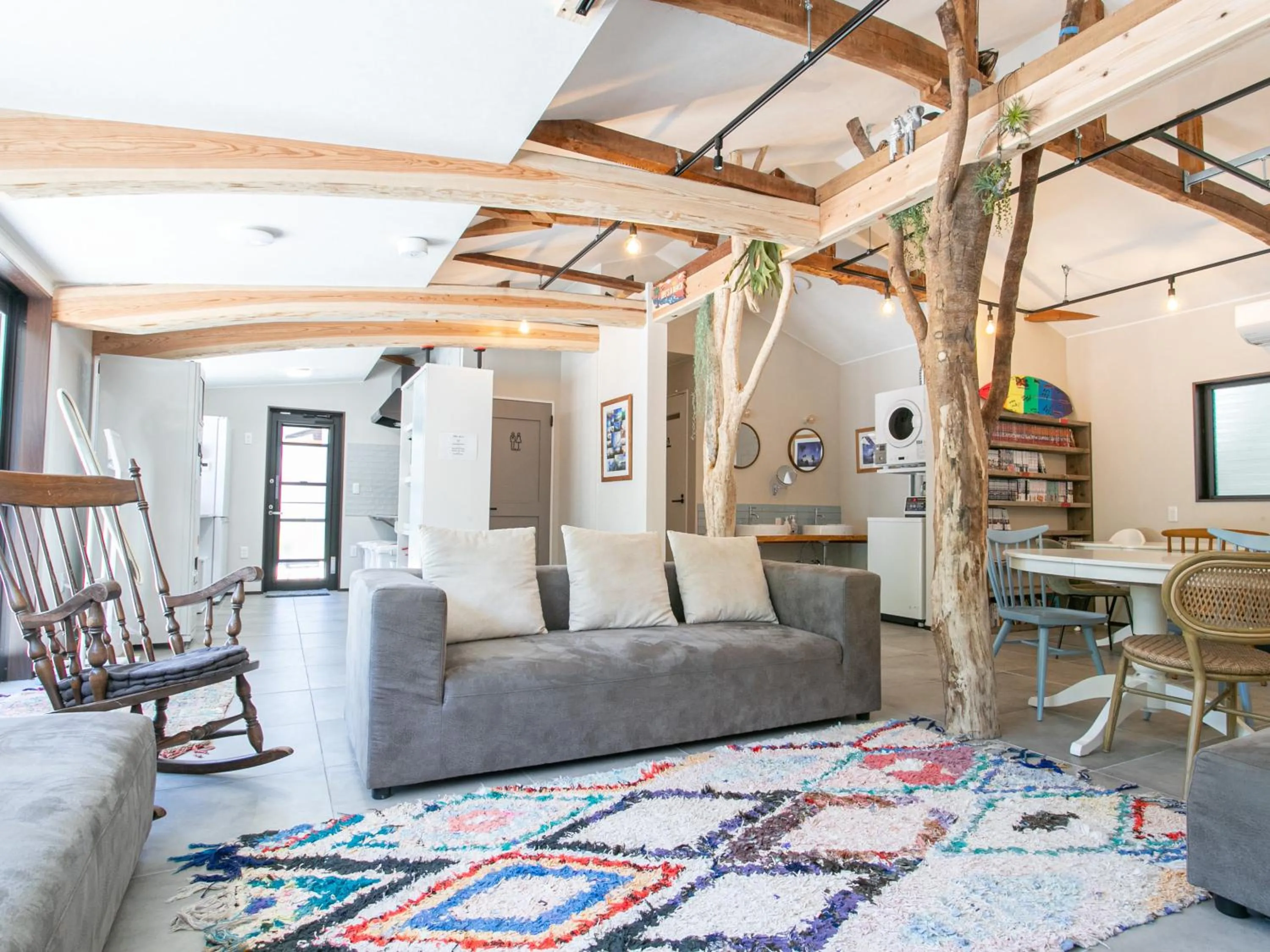 Communal lounge/ TV room in Tabist Guest house Pumping Surf