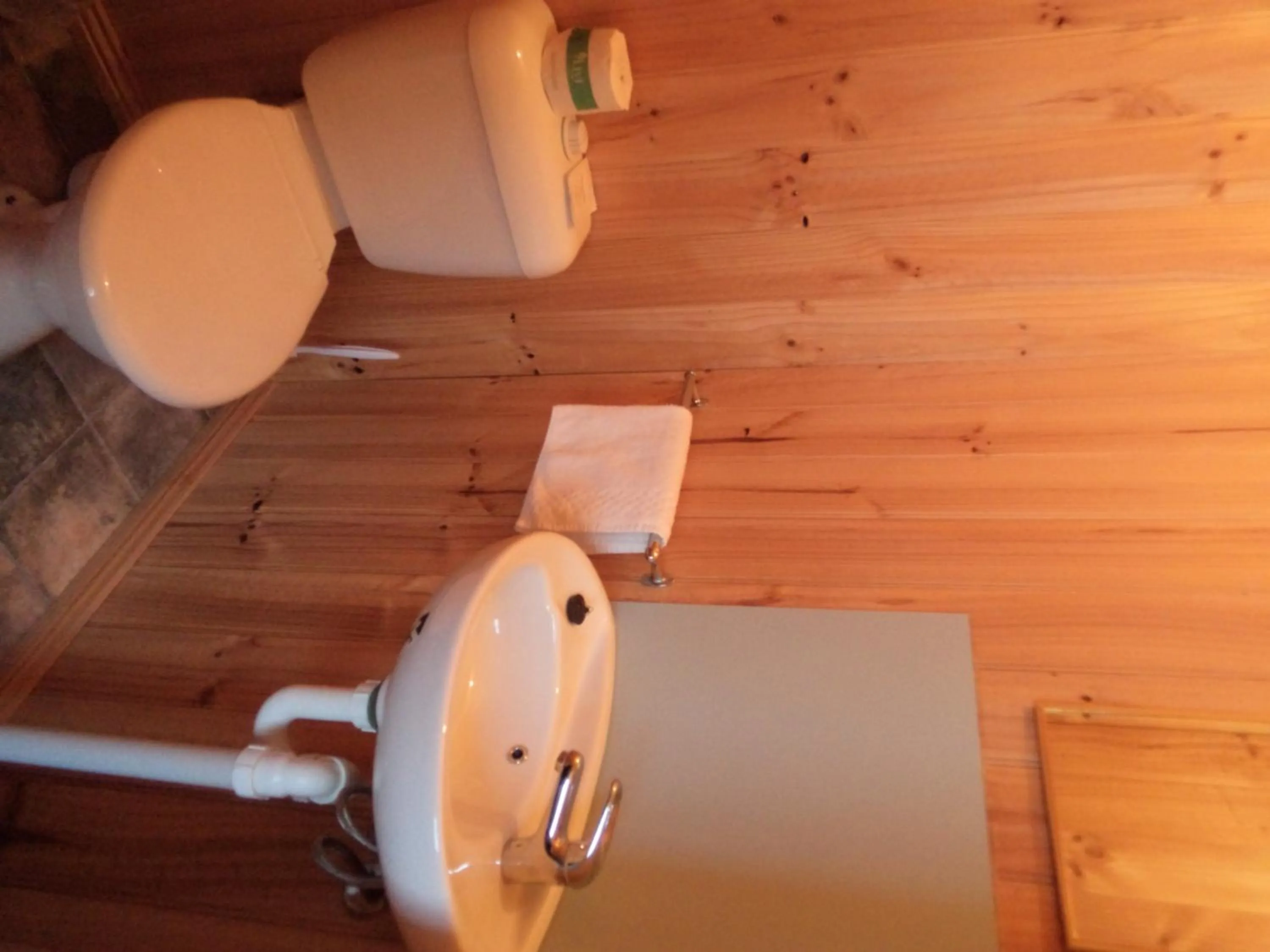 Bathroom in Bicheno East Coast Holiday Park