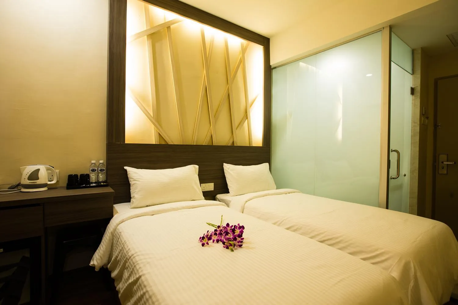 Bed in Hotel CIQ @ Wong Ah Fook